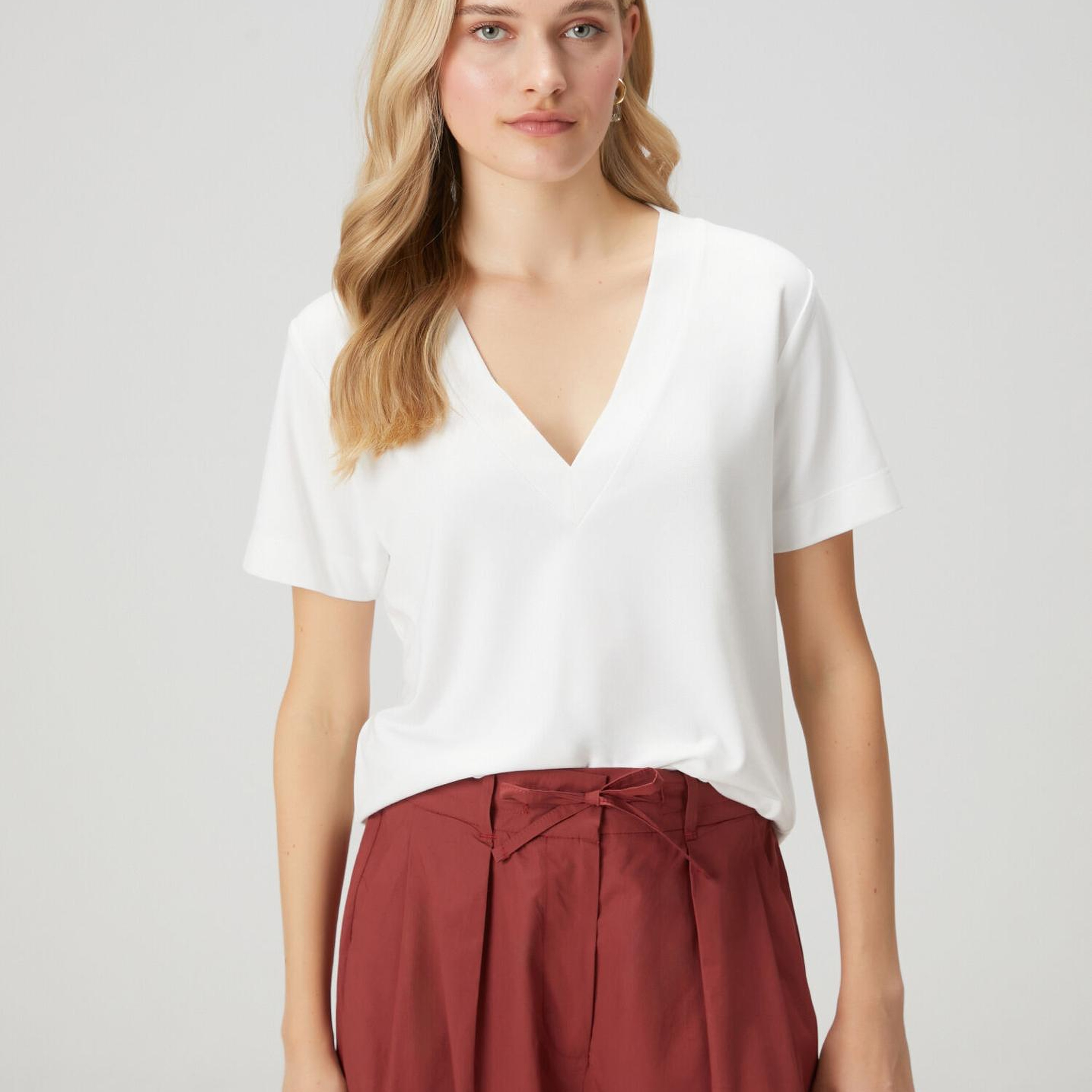 Beymen Club Kadın Kırık Beyaz Yanı Yırtmaçlı Basic T-shirt