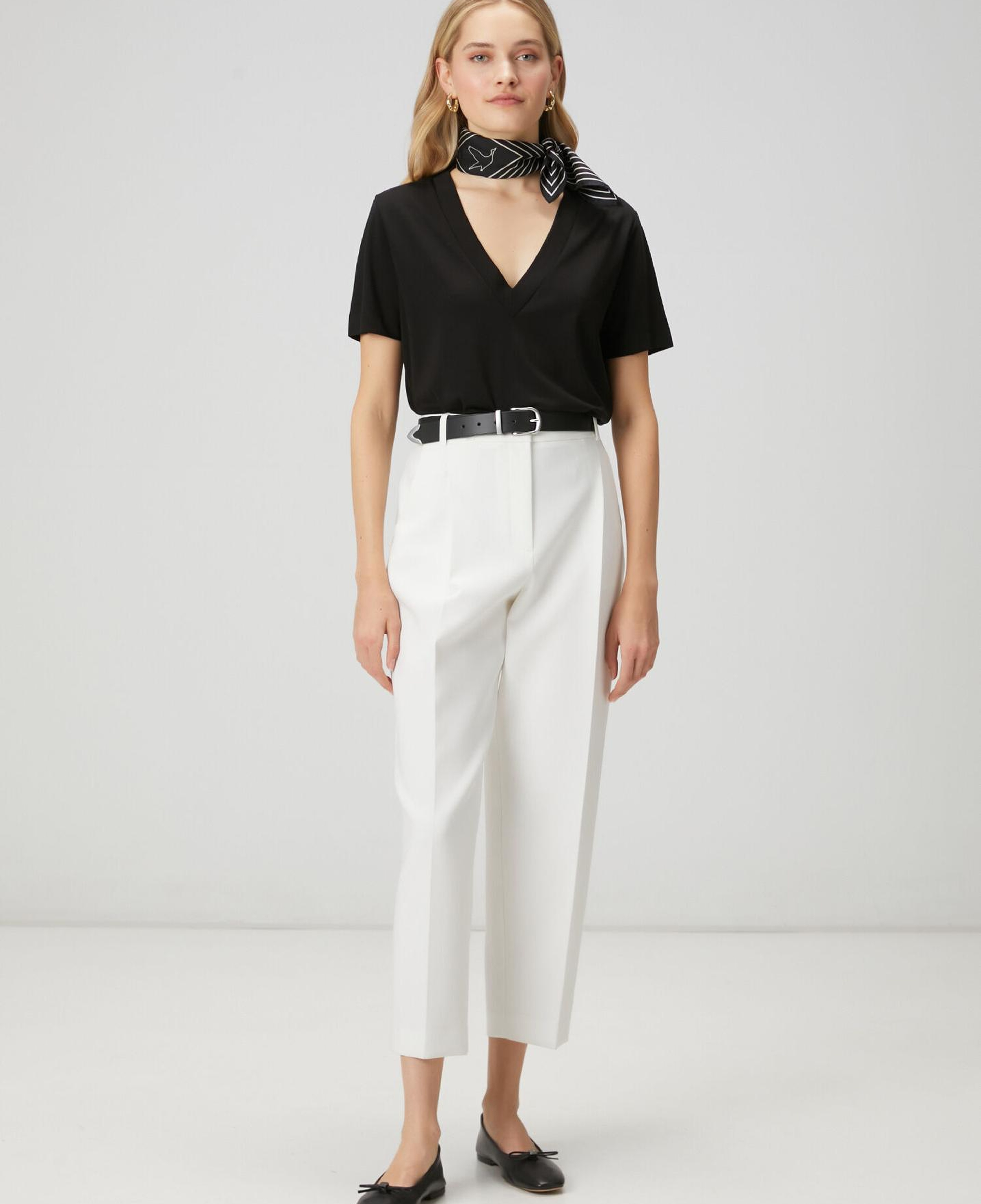 Beymen Club Kadın Siyah Yanı Yırtmaçlı Basic T-shirt