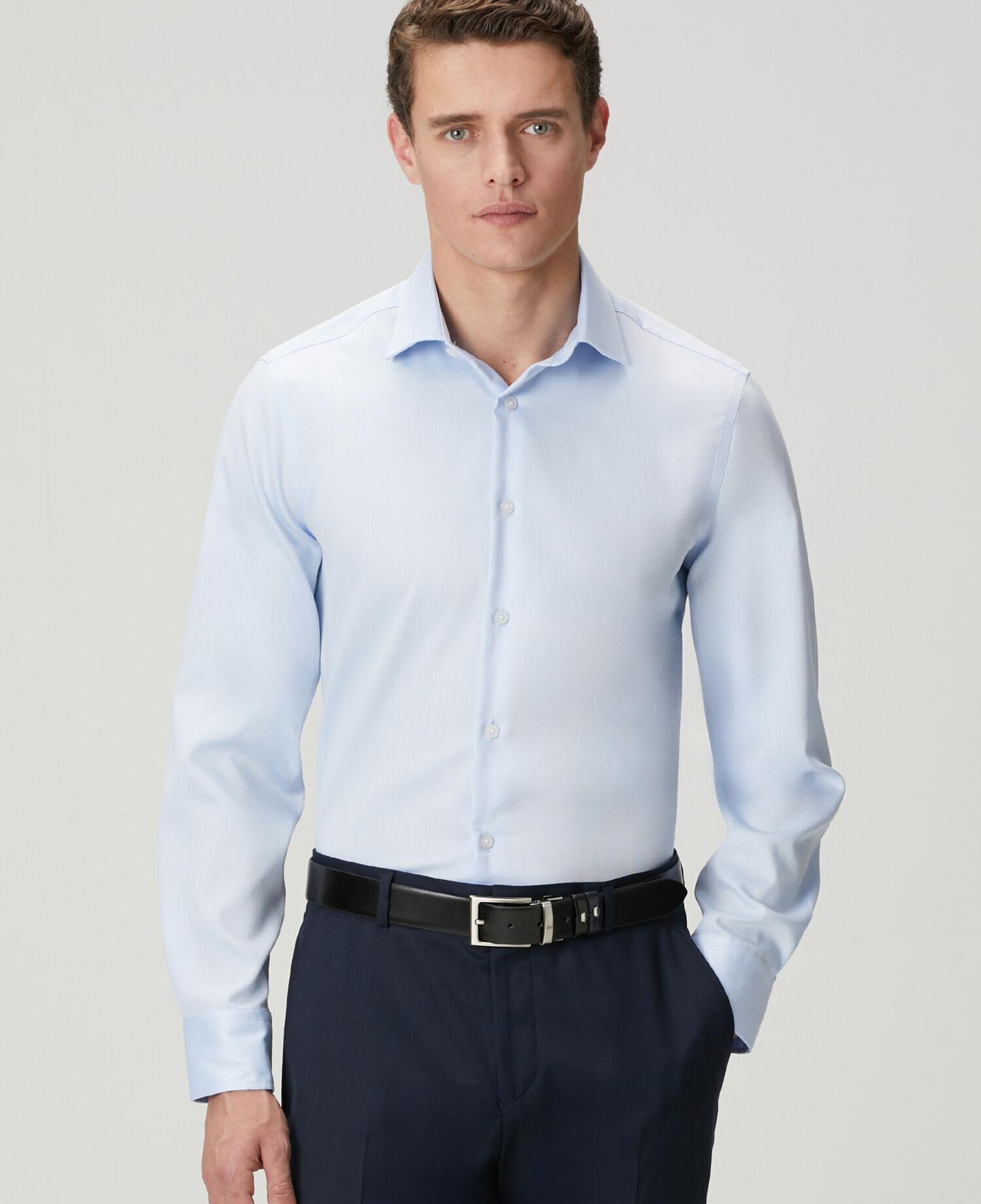 Beymen Club Erkek Slim Fit Açık Mavi Armürlü Non-Iron Gömlek