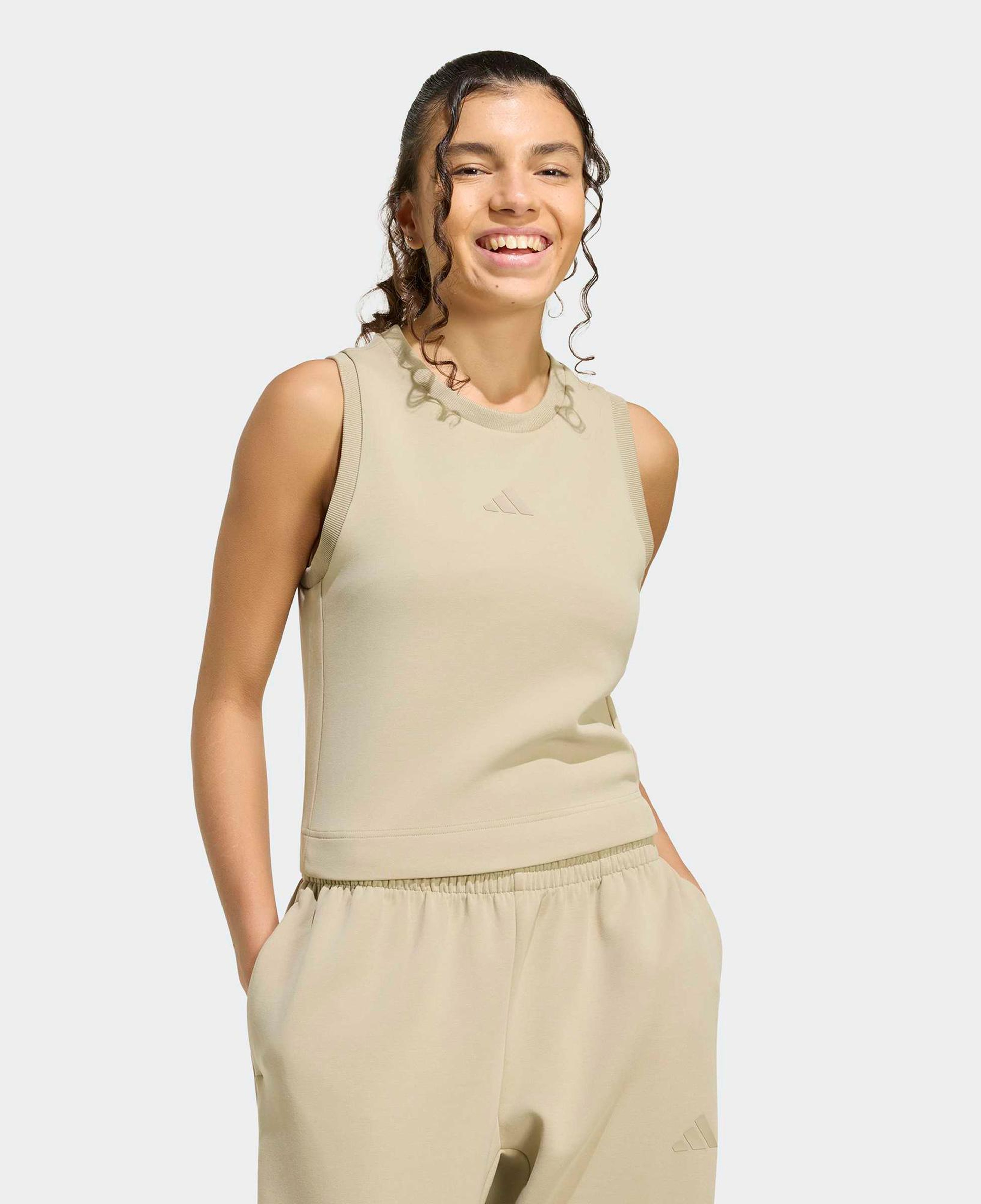 adidas Soft Lux Kadın Bej Kolsuz T-Shirt