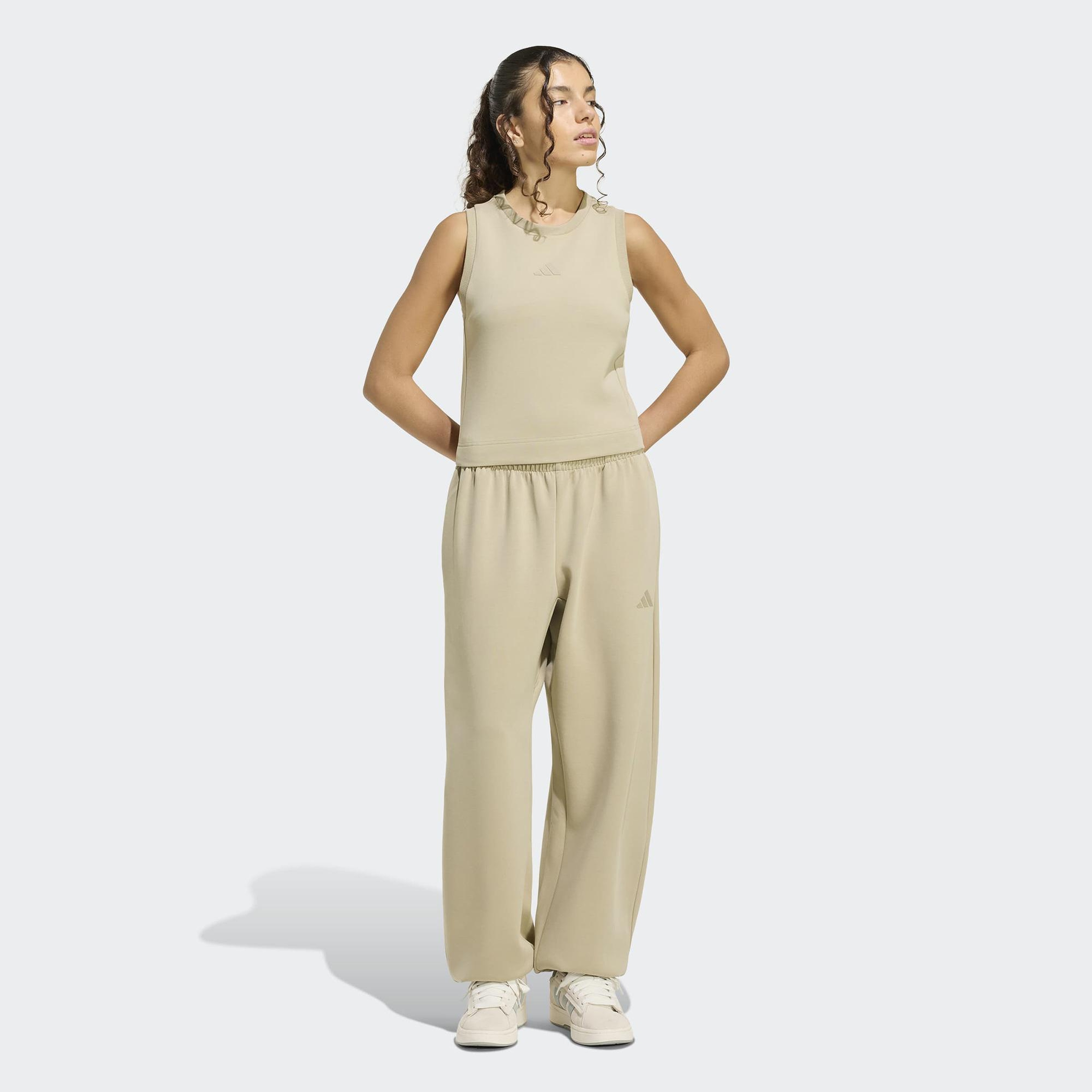 adidas Soft Lux Kadın Bej Kolsuz T-Shirt