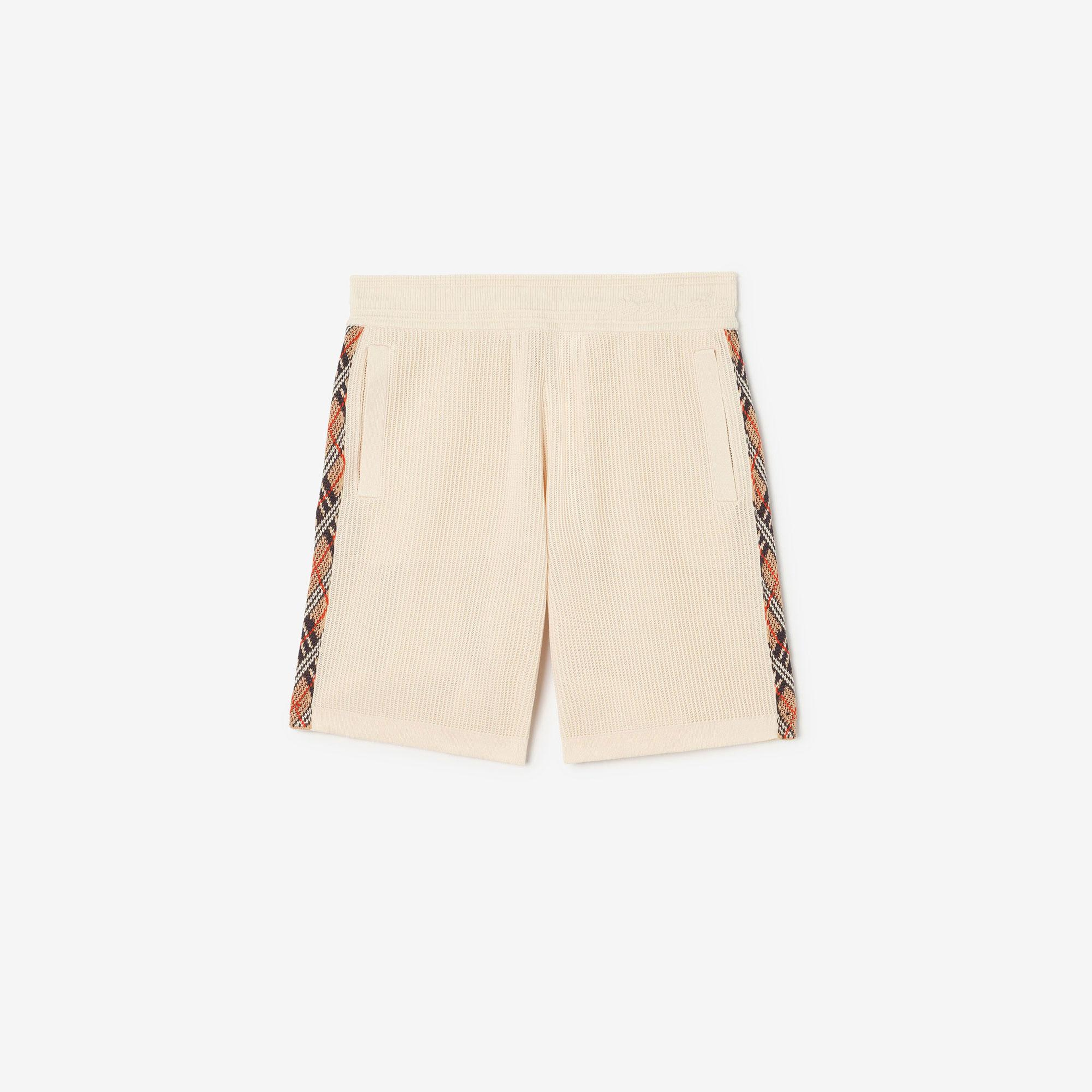 Burberry Erkek Bej Şort