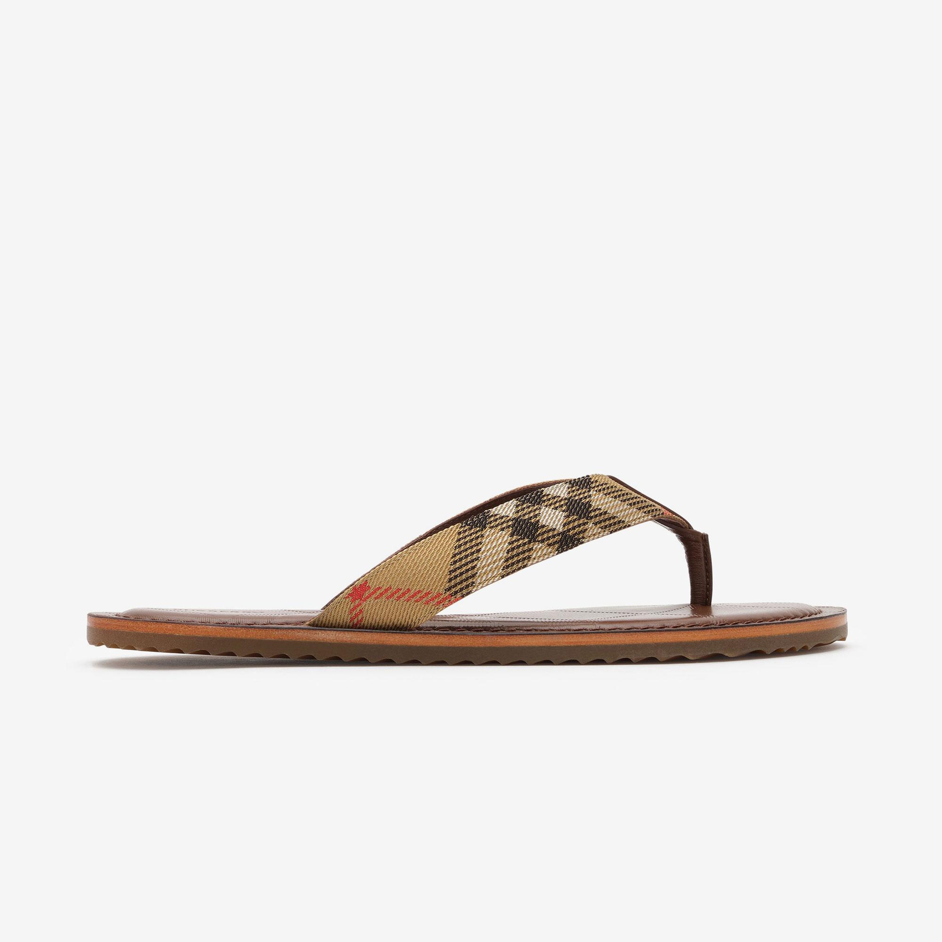 Burberry Check Pavilion Kadın Bej Sandalet