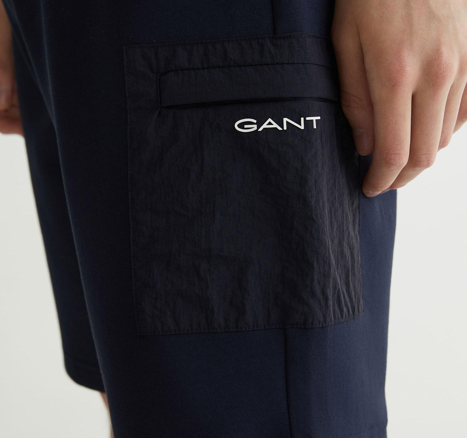 GANT Erkek Lacivert Regular Fit Şort