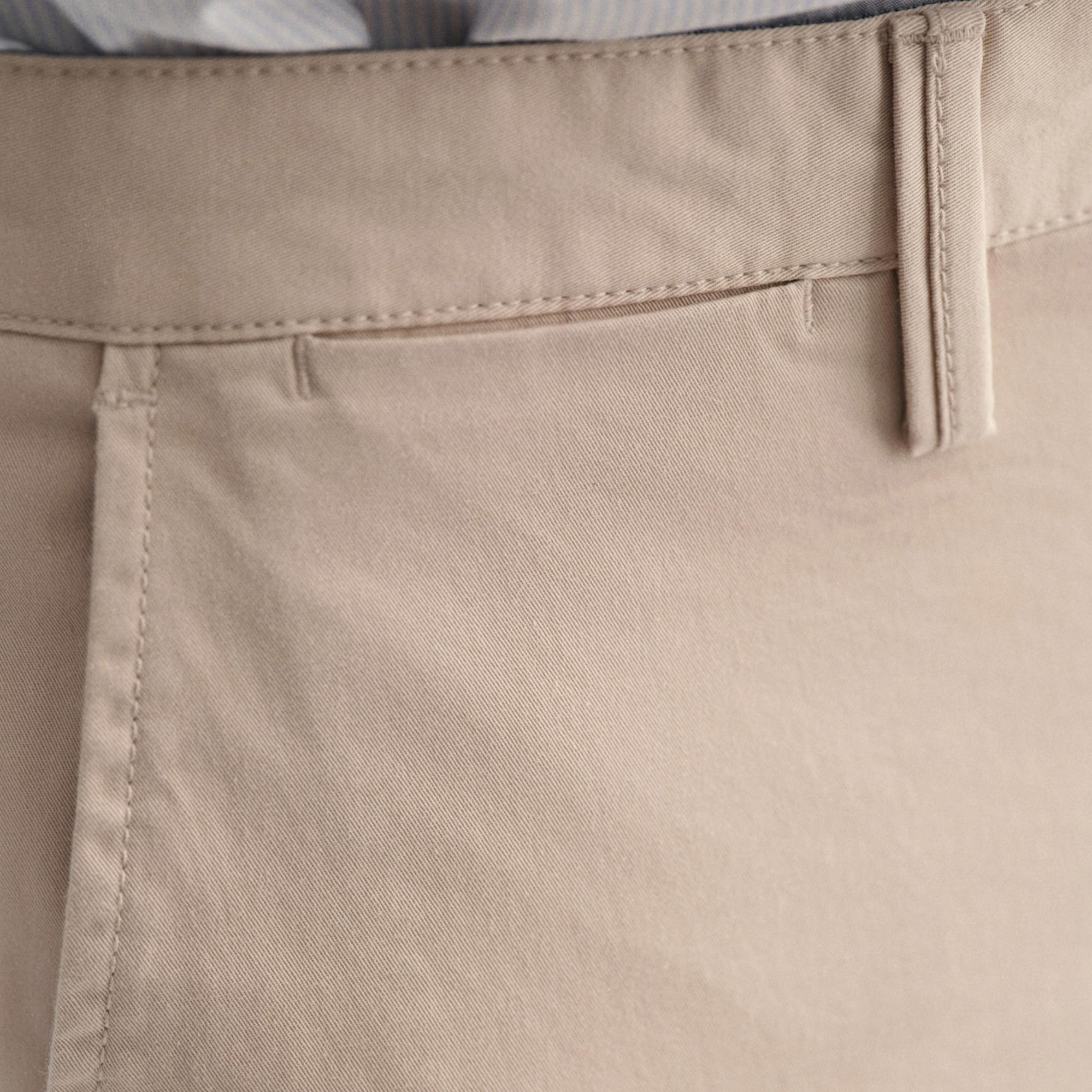 GANT Erkek Krem Slim Fit Chino Pantolon