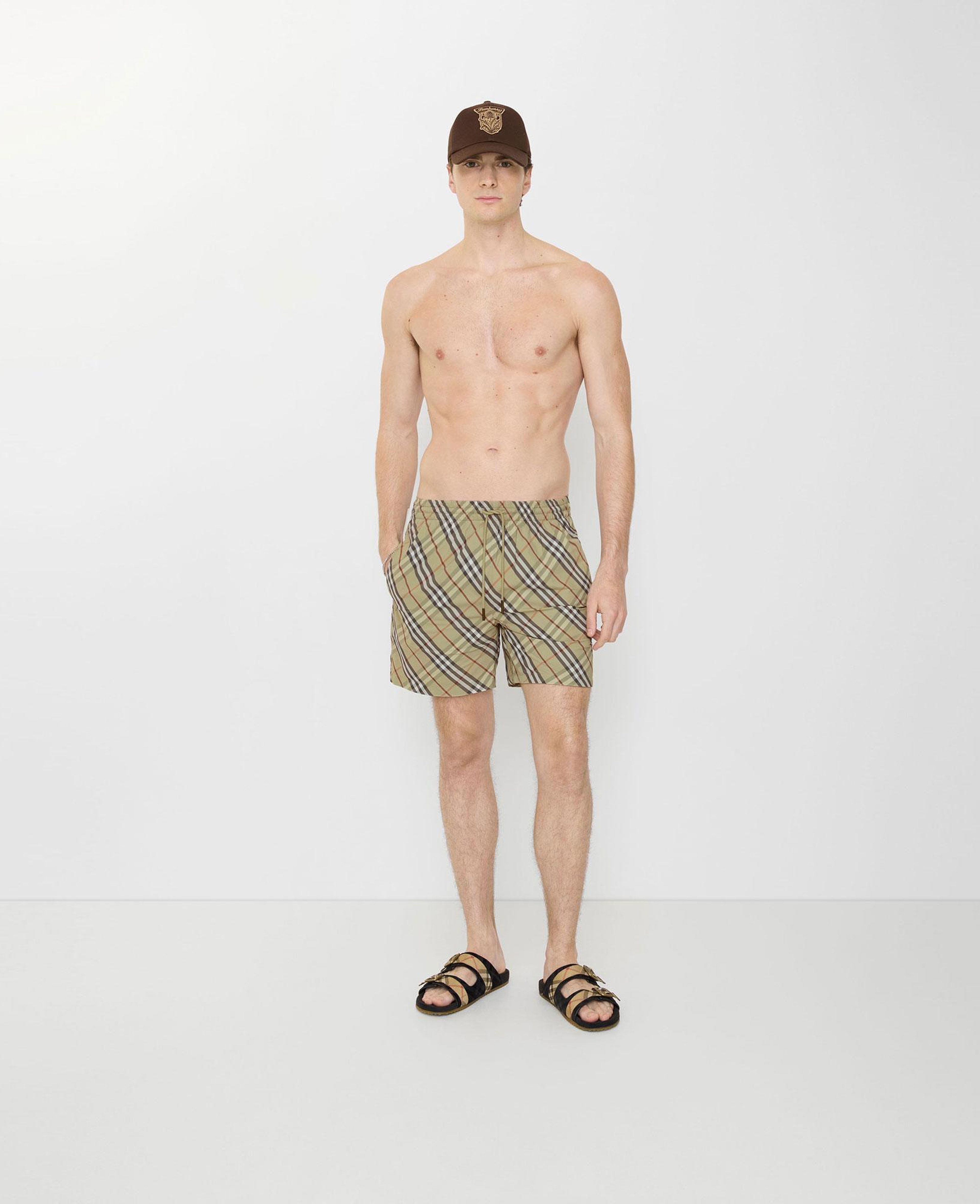 Burberry Seb Check Erkek Haki Deniz Şortu