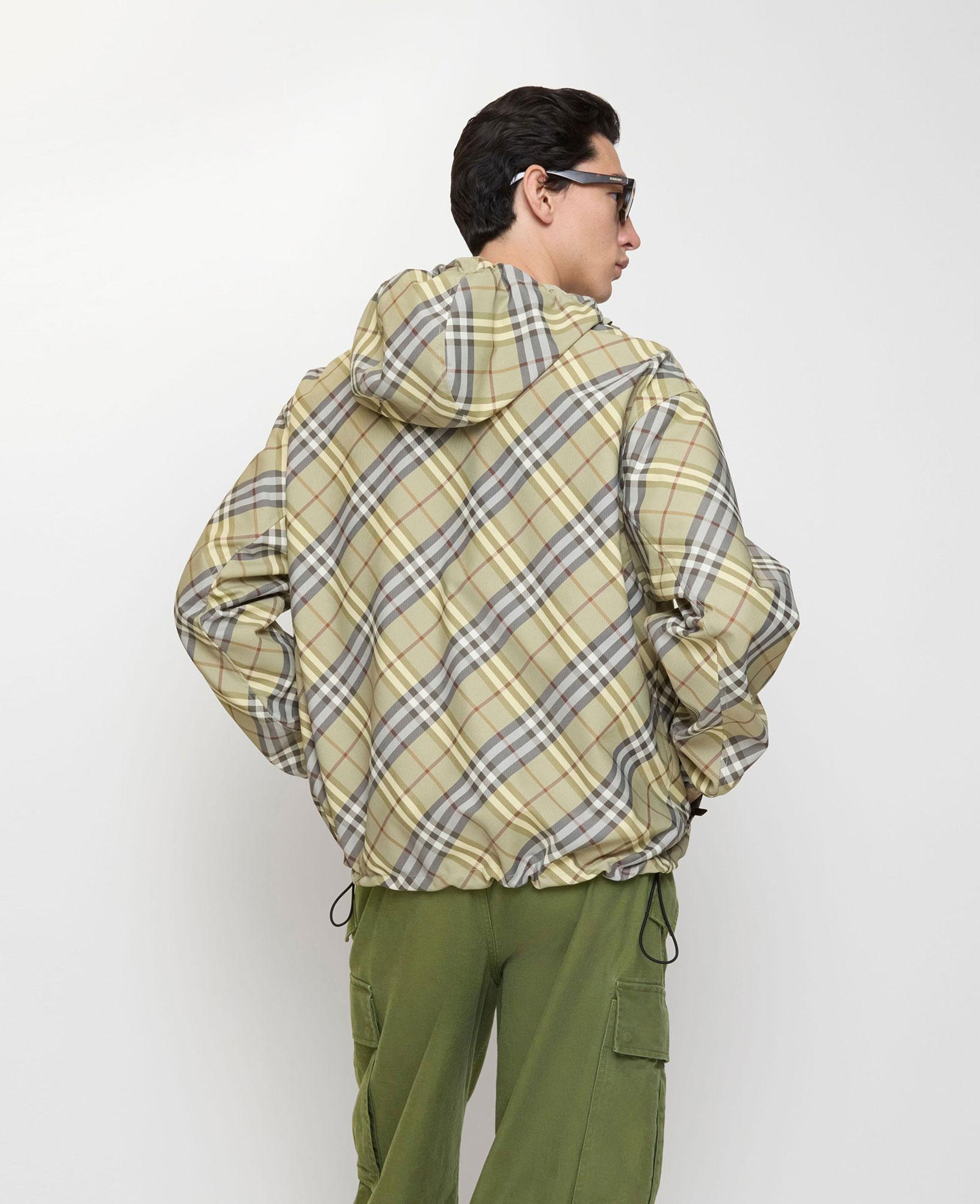 Burberry Trafford Check Erkek Haki Yağmurluk