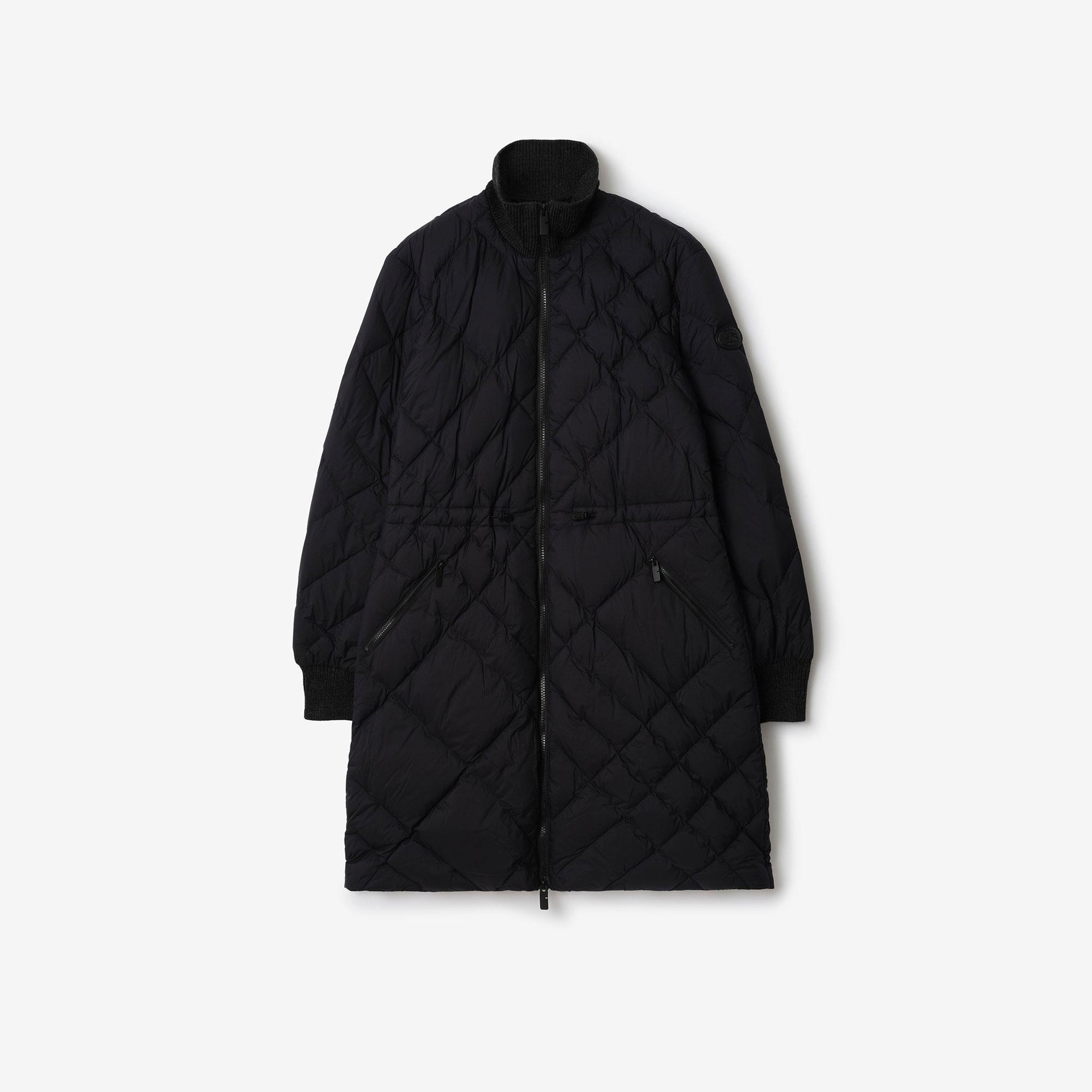 Burberry Danesbury Kadın Siyah Mont