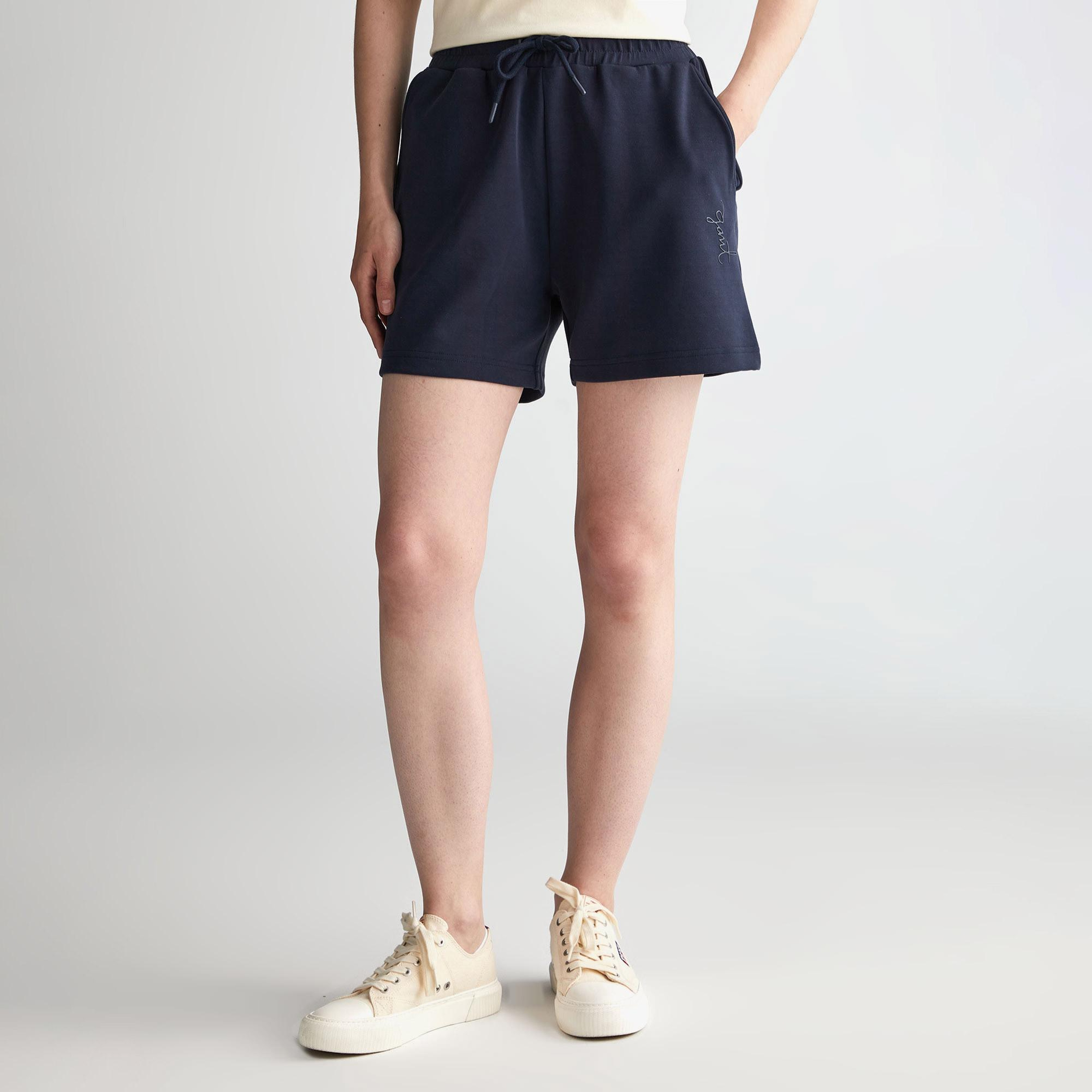 GANT Kadın Lacivert Regular Fit Şort