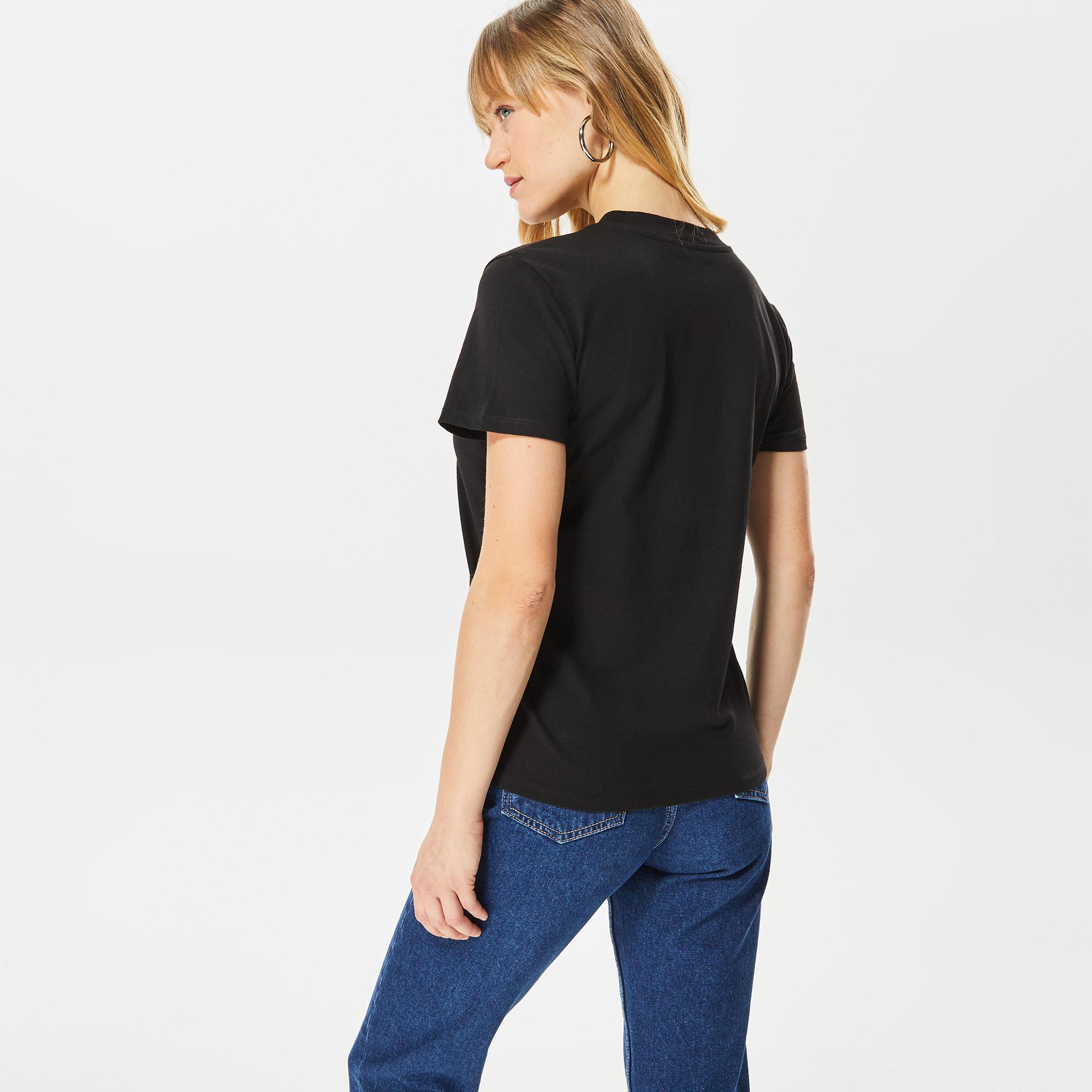 Guess Classic Fit Logo Kadın Siyah T-Shirt