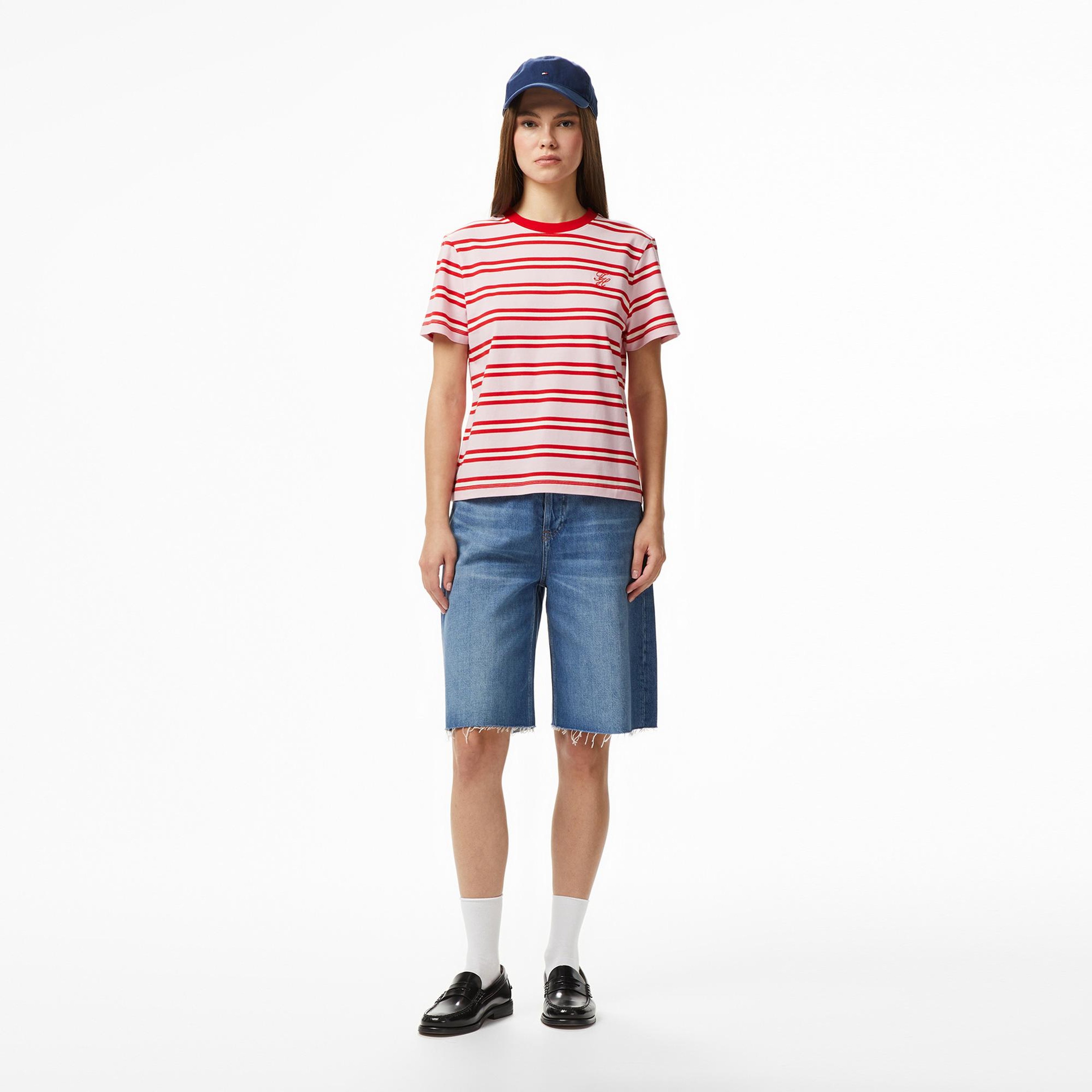 Tommy Hilfiger Script Kadın Pembe T-Shirt