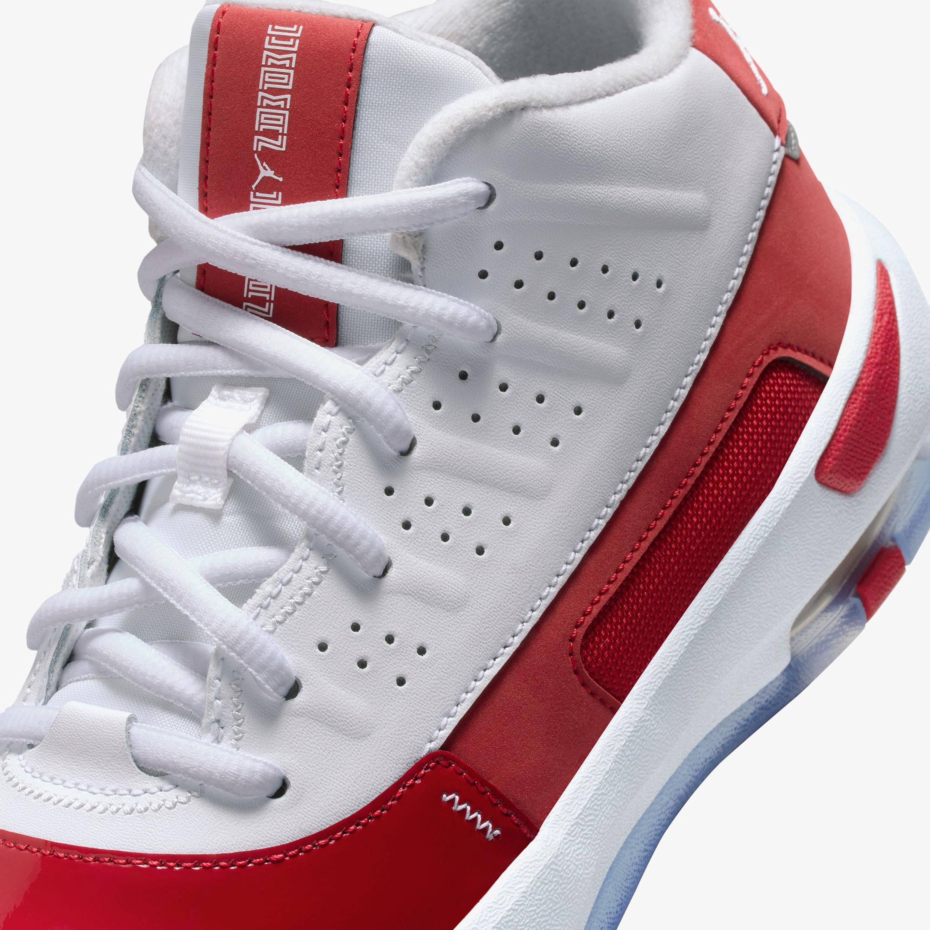 Jordan Max Aura 7 Genç Çocuk Beyaz Spor Ayakkabı