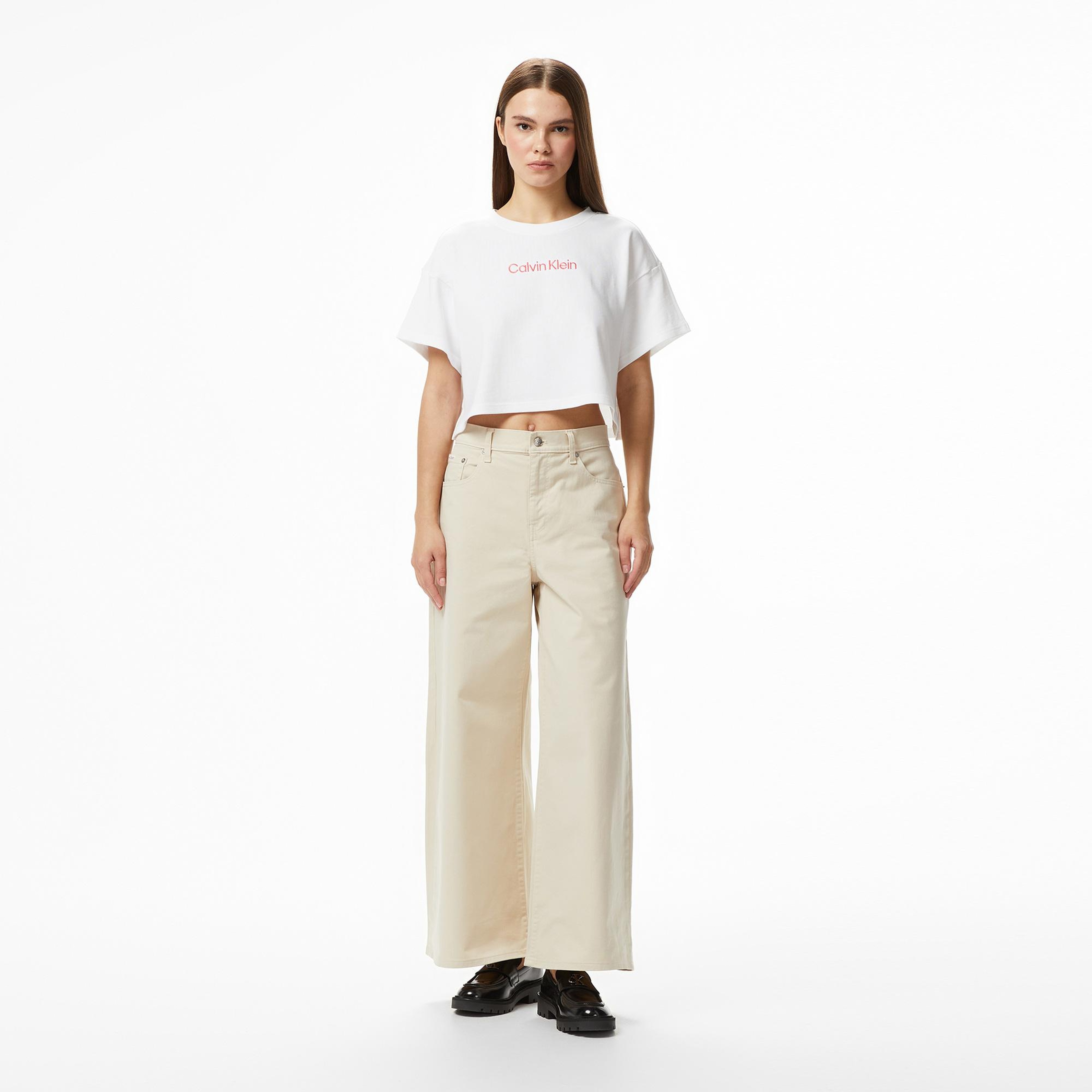 Calvin Klein Cropped  Kadın Beyaz T-Shirt