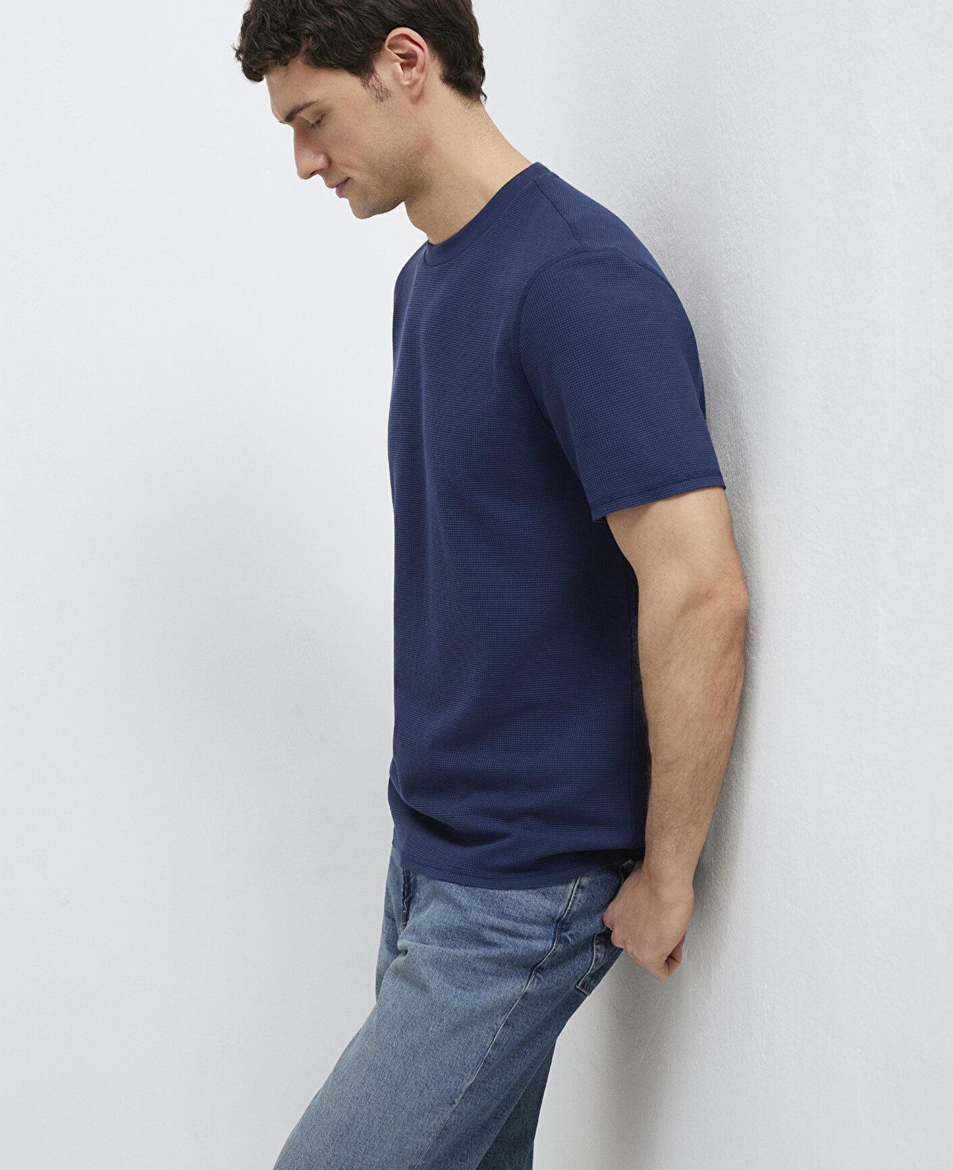 Mavi Dokulu Lacivert Basic Tişört Regular Fit / Normal Kesim 0610277-70492