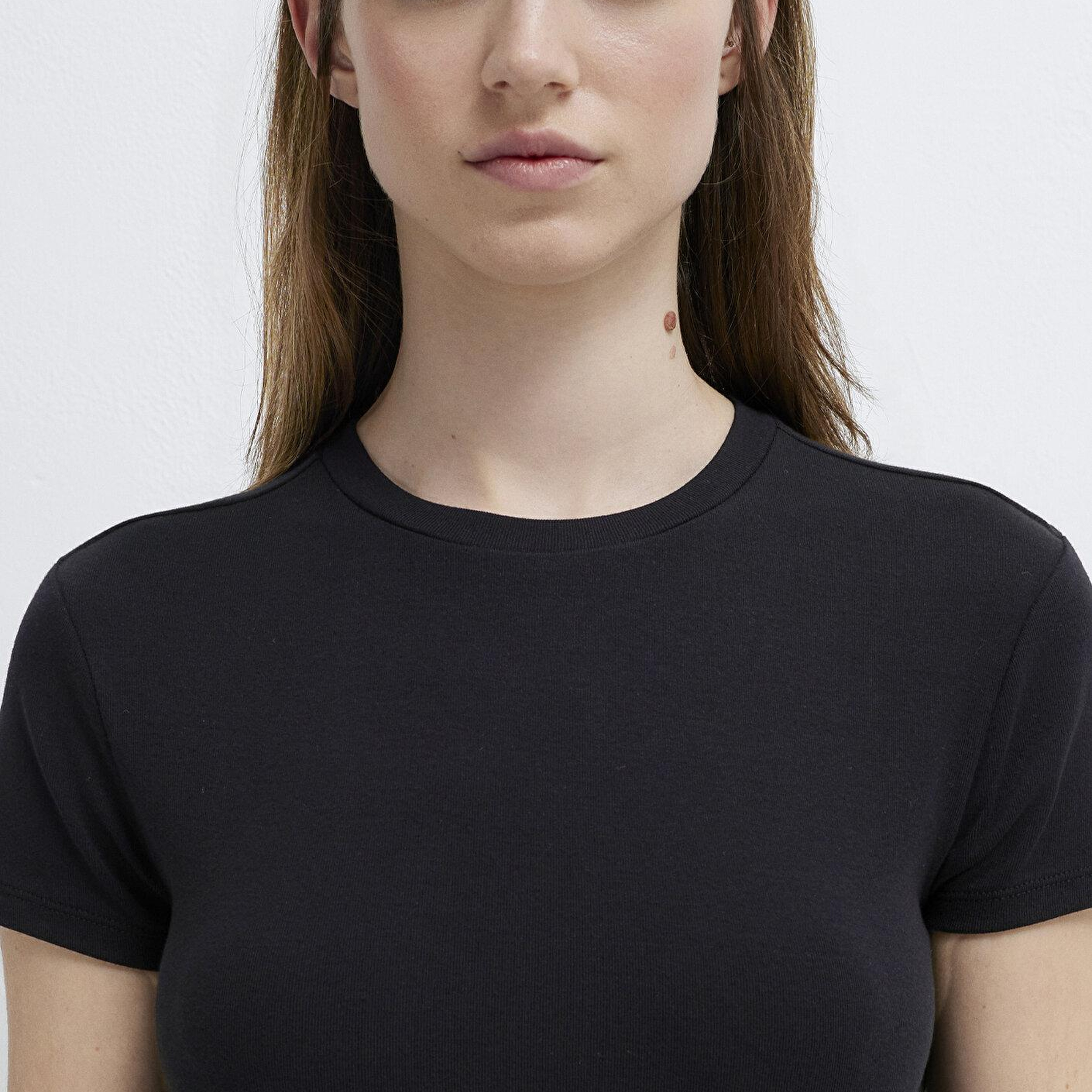 Mavi Siyah Basic Crop Tişört Fitted / Vücuda Oturan Kesim 1614180-900