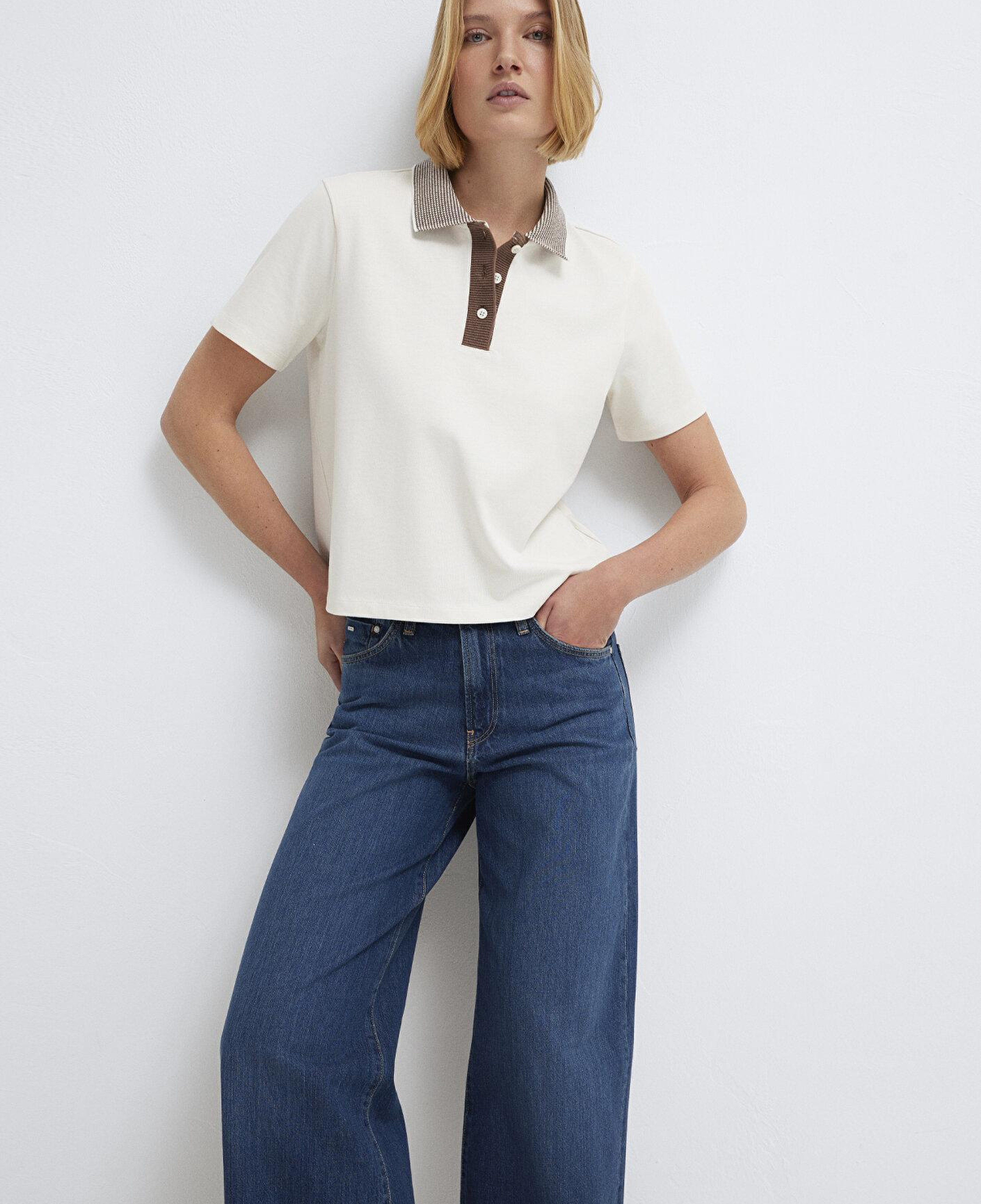 Mavi Yaka Detaylı Ekru Polo Tişört Slim Fit / Dar Kesim 1614118-70048