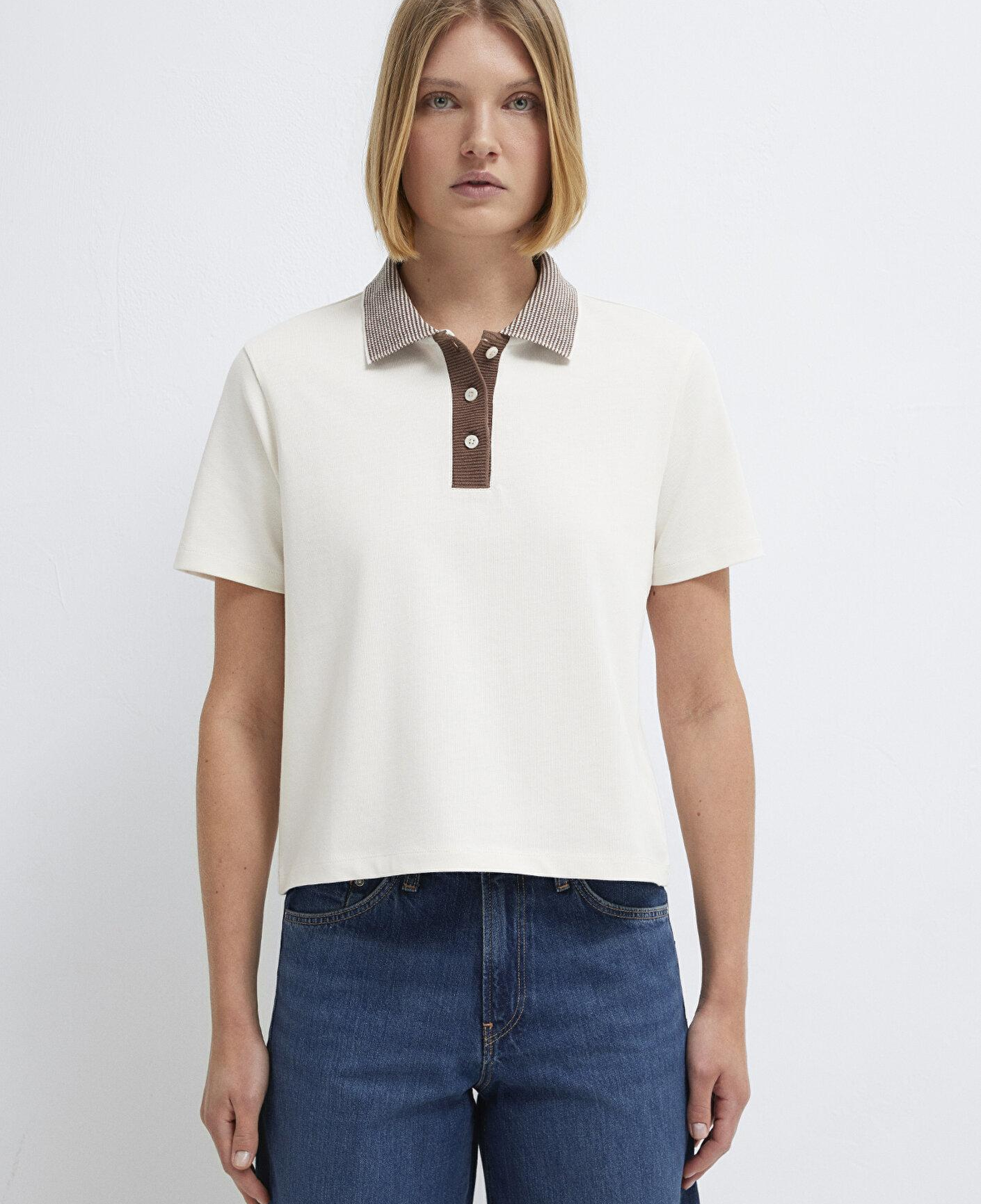 Mavi Yaka Detaylı Ekru Polo Tişört Slim Fit / Dar Kesim 1614118-70048