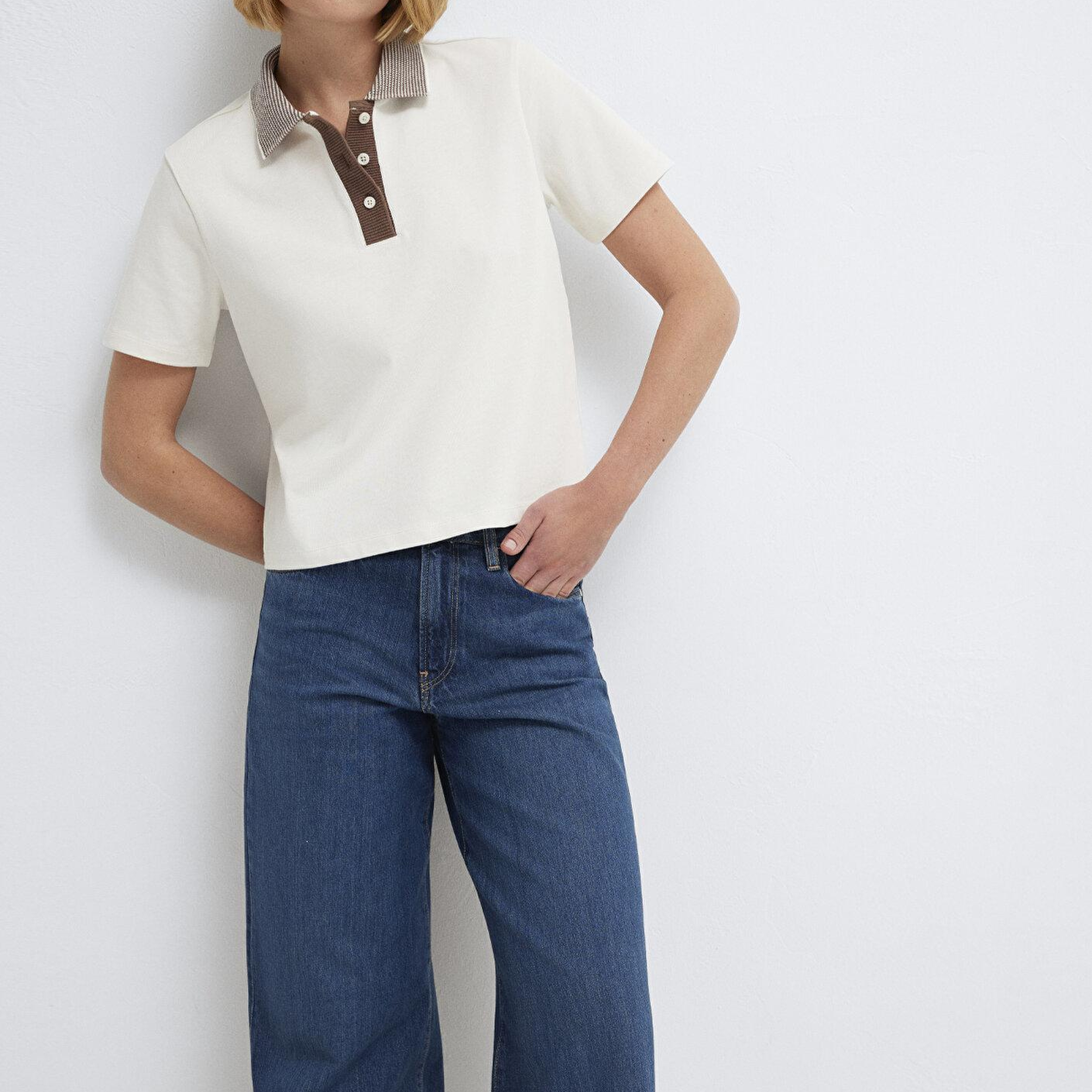 Mavi Yaka Detaylı Ekru Polo Tişört Slim Fit / Dar Kesim 1614118-70048