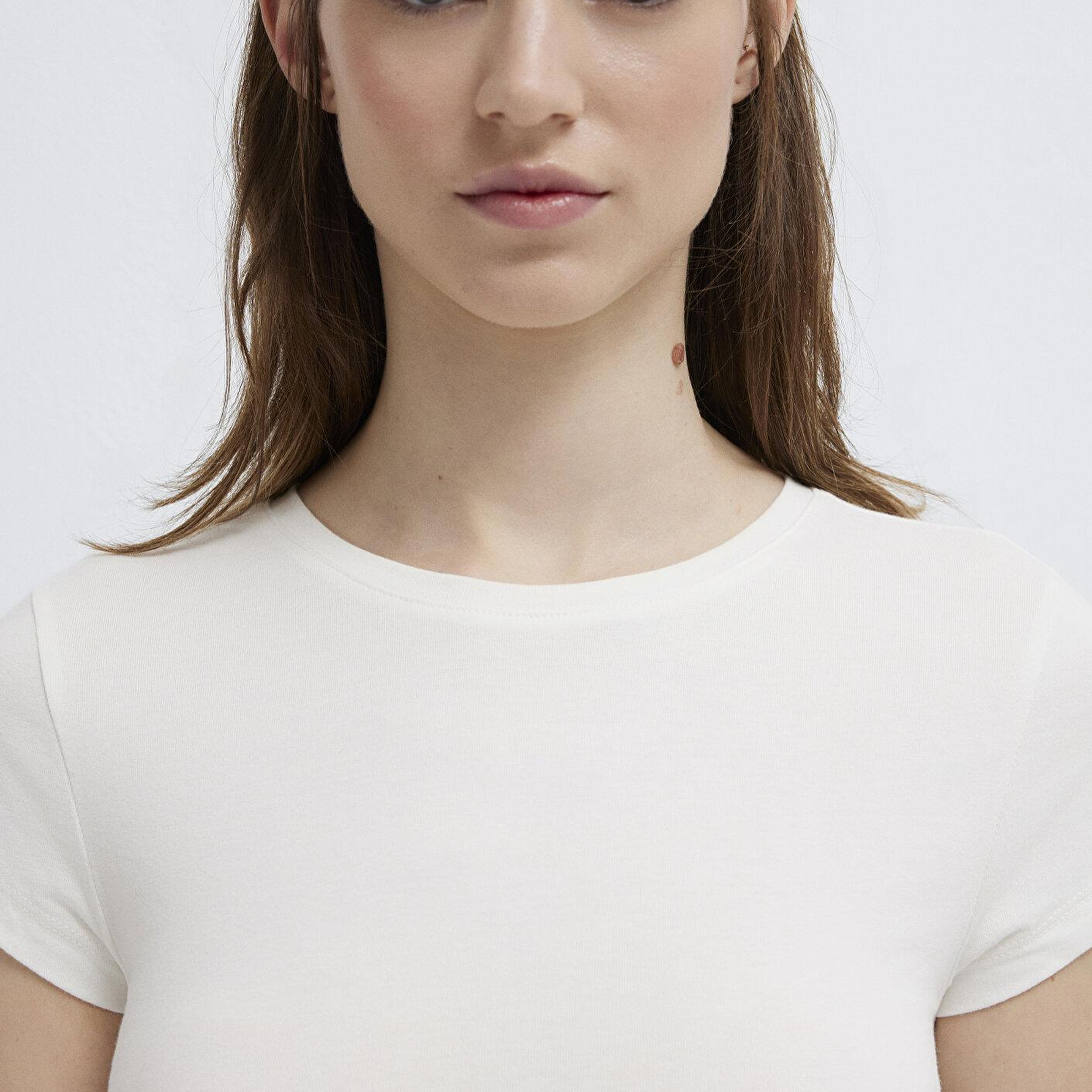Mavi Ekru Basic Crop Tişört Fitted / Vücuda Oturan Kesim 1613942-70057
