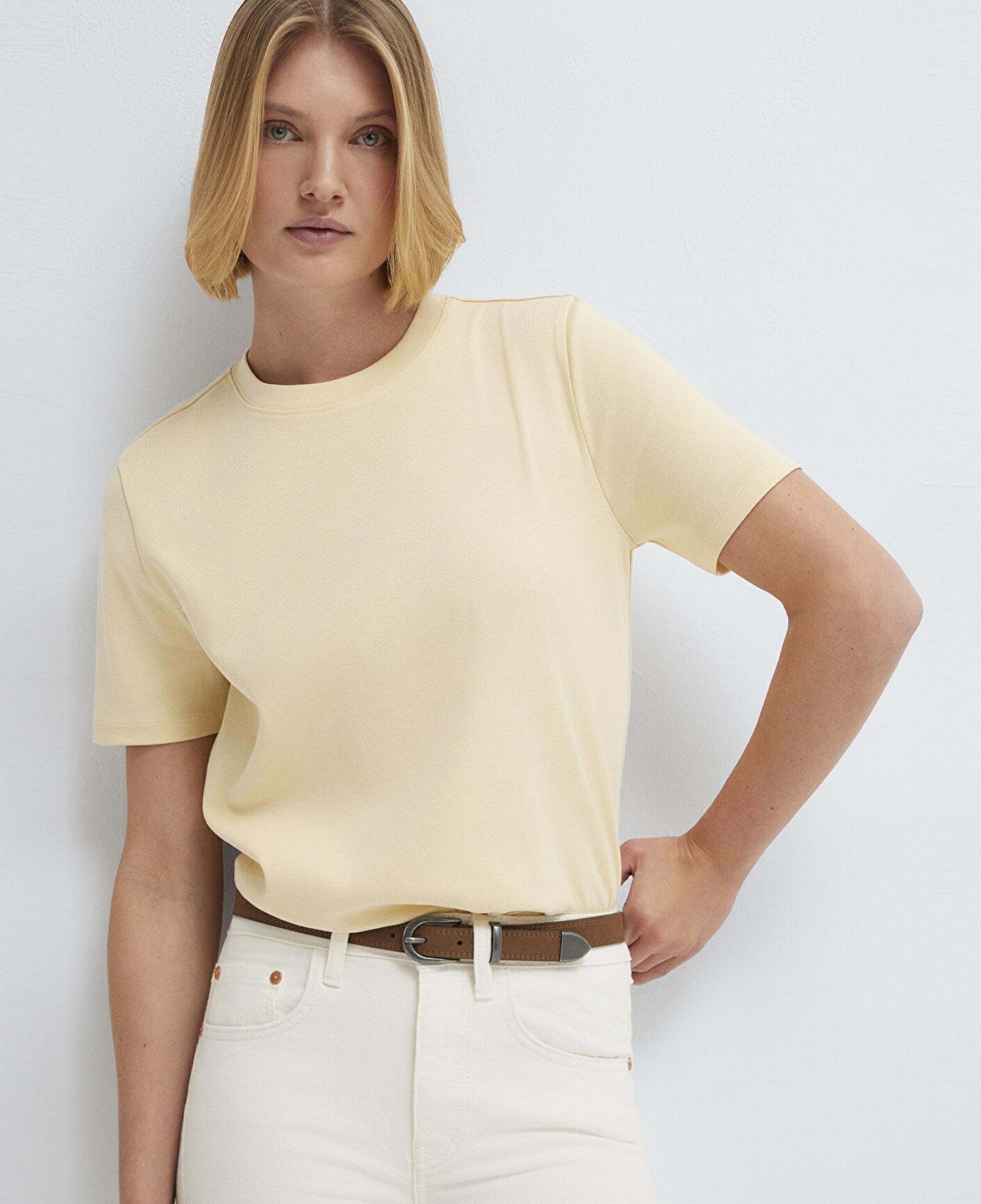 Mavi Sarı Basic Tişört Semi Slim Fit / Yarı Dar Kesim 1612916-70027