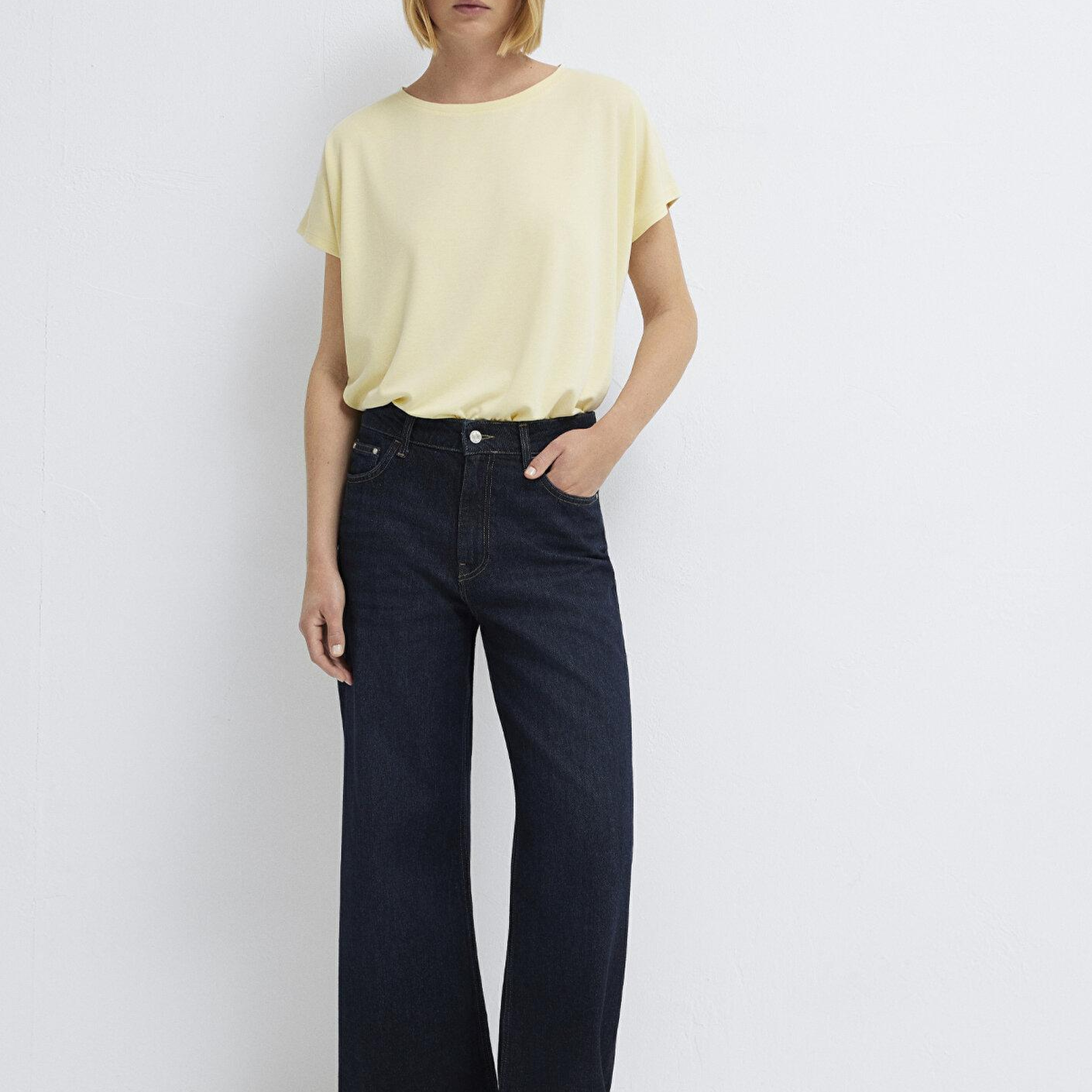 Mavi Soft-Premium Sarı (TENCEL™) Liyosel Karışımlı Basic Tişört Loose Fit / Bol Rahat Kesim 167245-84571