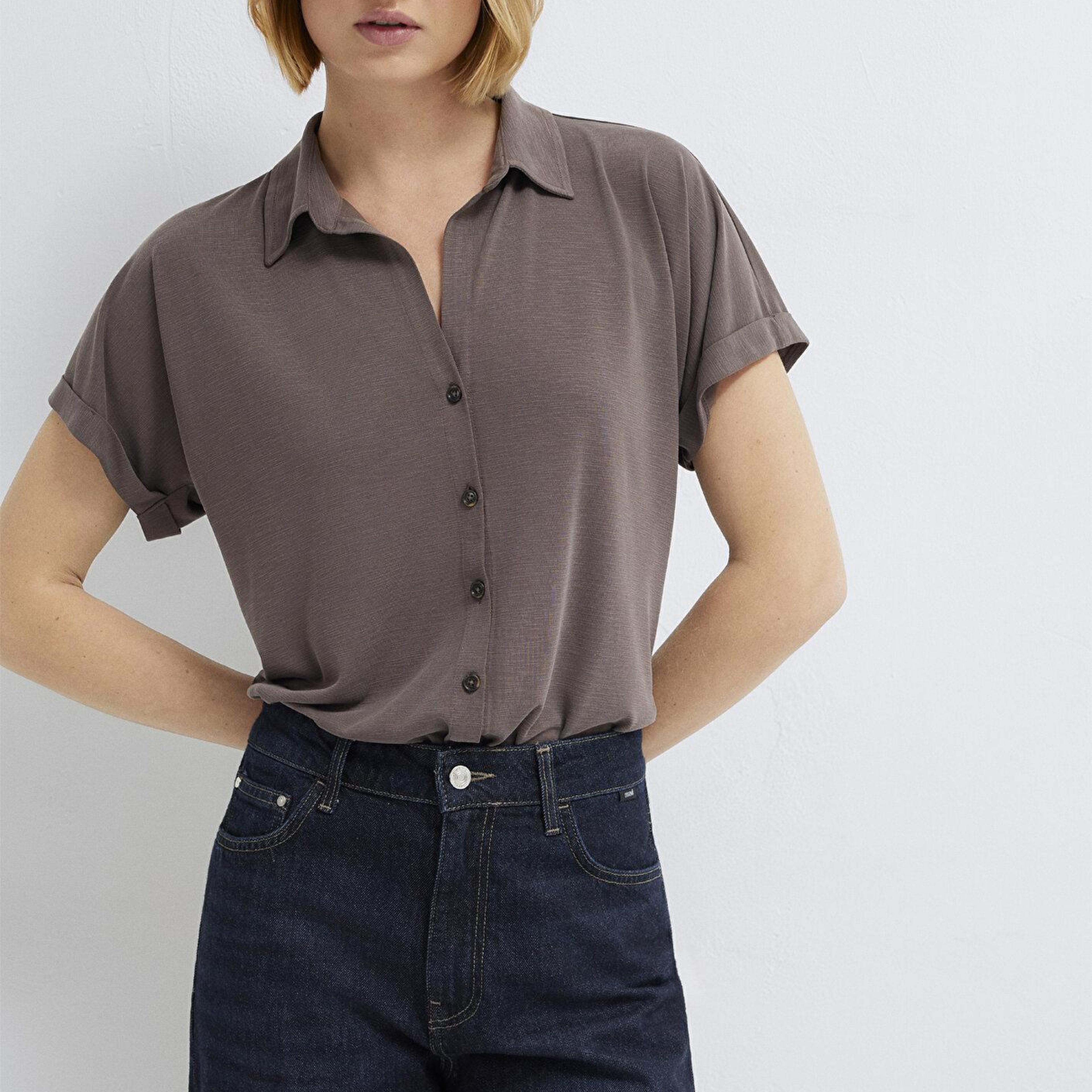 Mavi Soft-Premium Kahverengi (TENCEL™) Modal Karışımlı Gömlek Regular Fit / Normal Kesim 168081-87537