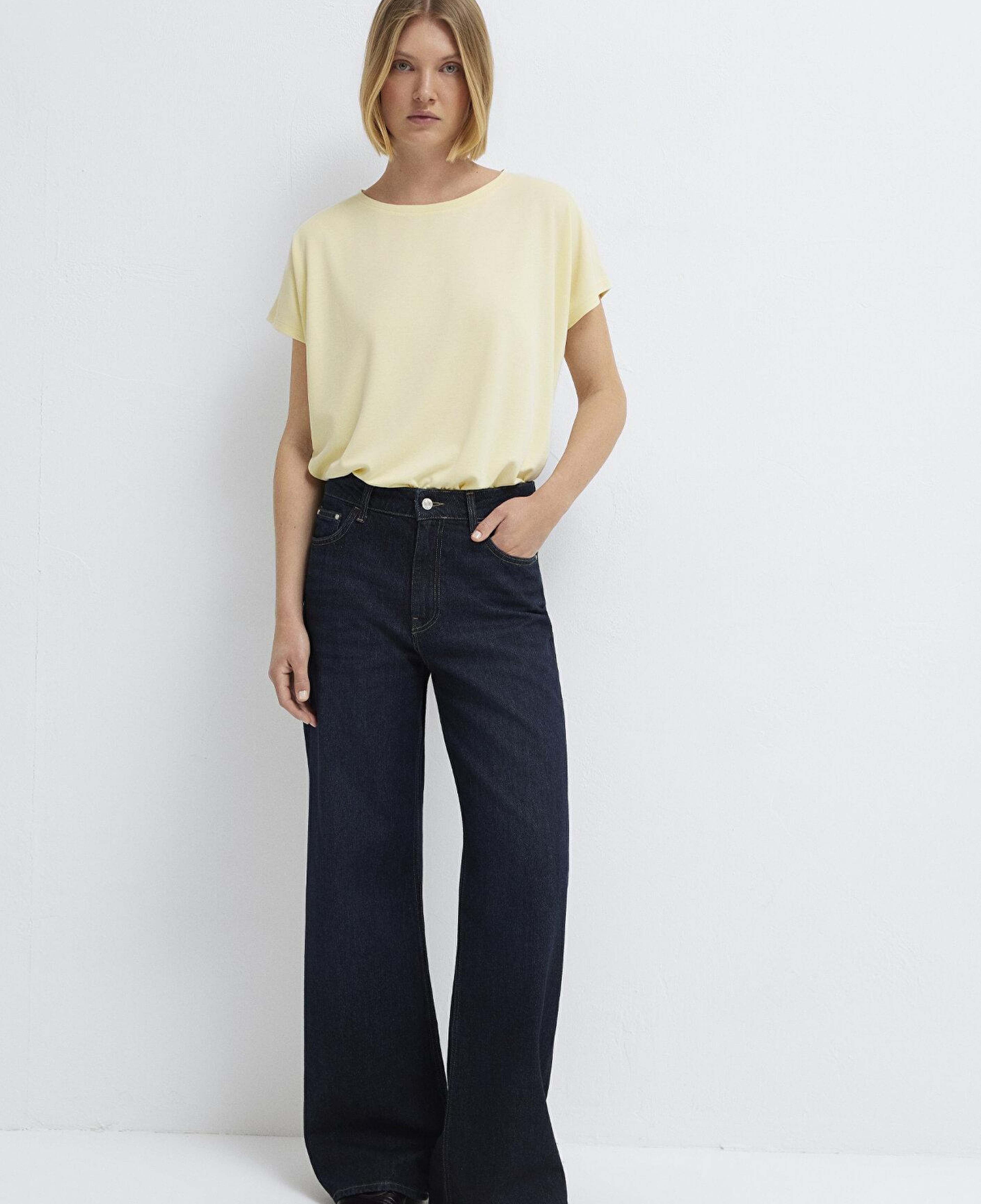 Mavi Soft-Premium Sarı (TENCEL™) Liyosel Karışımlı Basic Tişört Loose Fit / Bol Rahat Kesim 167245-84571
