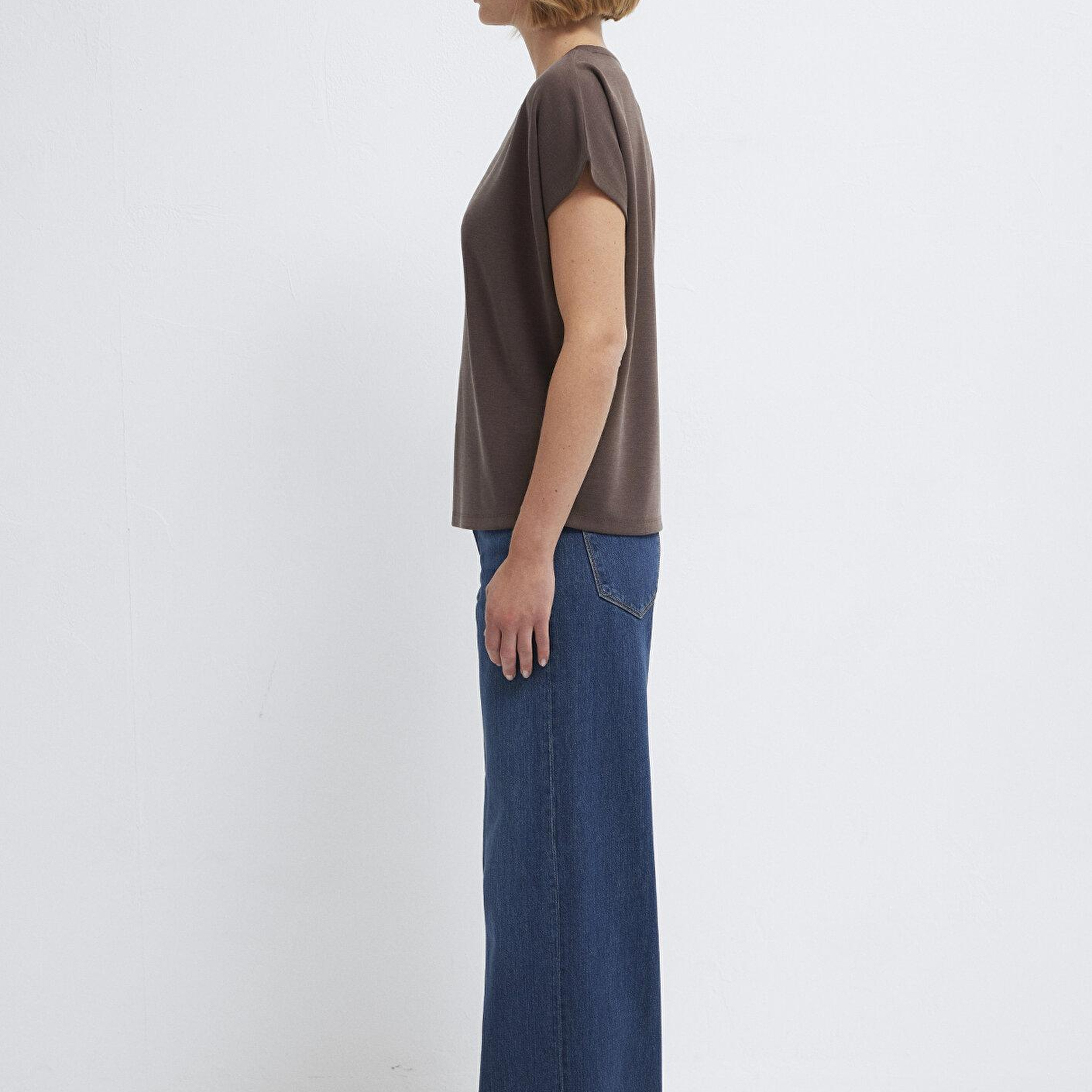 Mavi Soft-Premium Kahverengi (TENCEL™) Liyosel Karışımlı Tişört Loose Fit / Bol Rahat Kesim 167245-87537