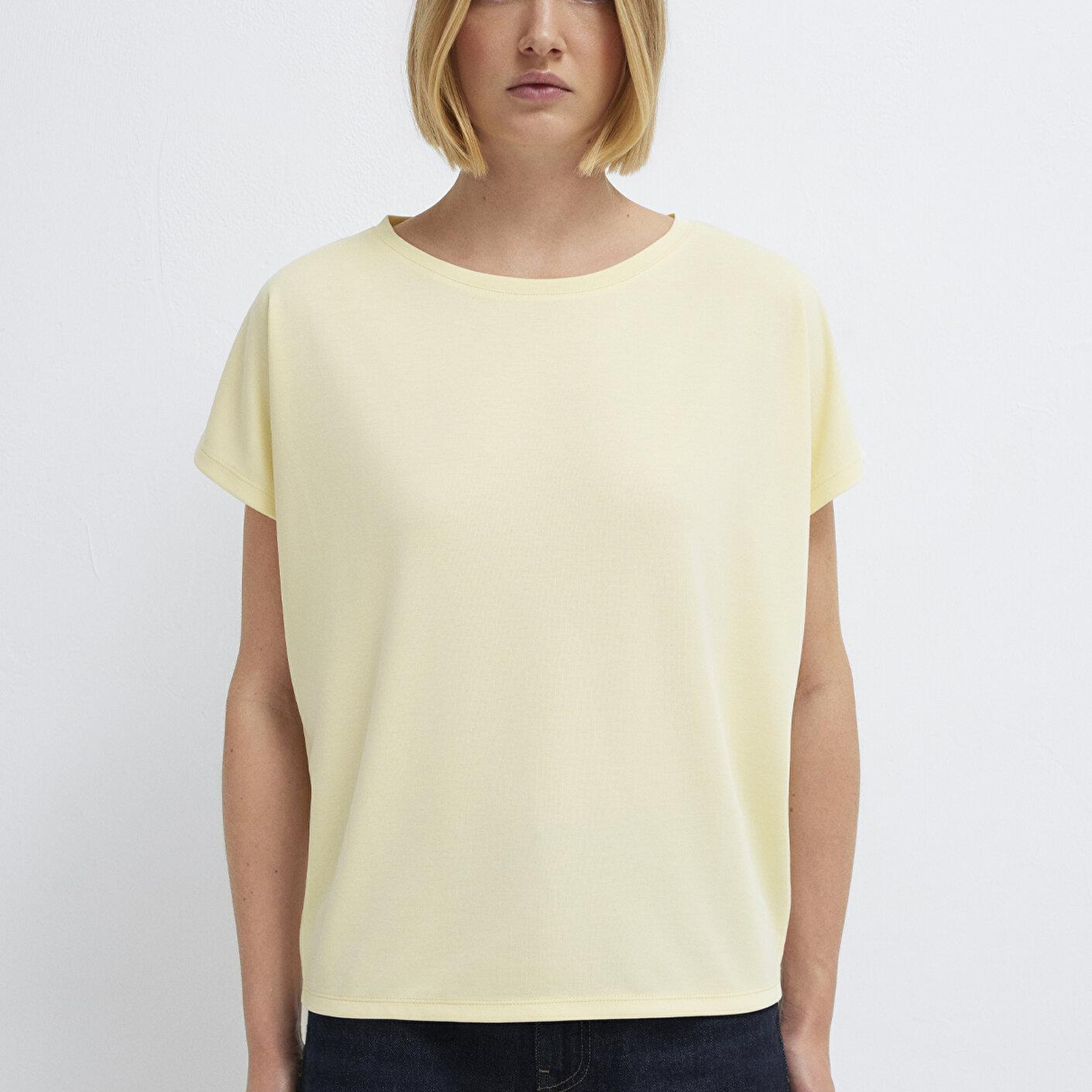Mavi Soft-Premium Sarı (TENCEL™) Liyosel Karışımlı Basic Tişört Loose Fit / Bol Rahat Kesim 167245-84571