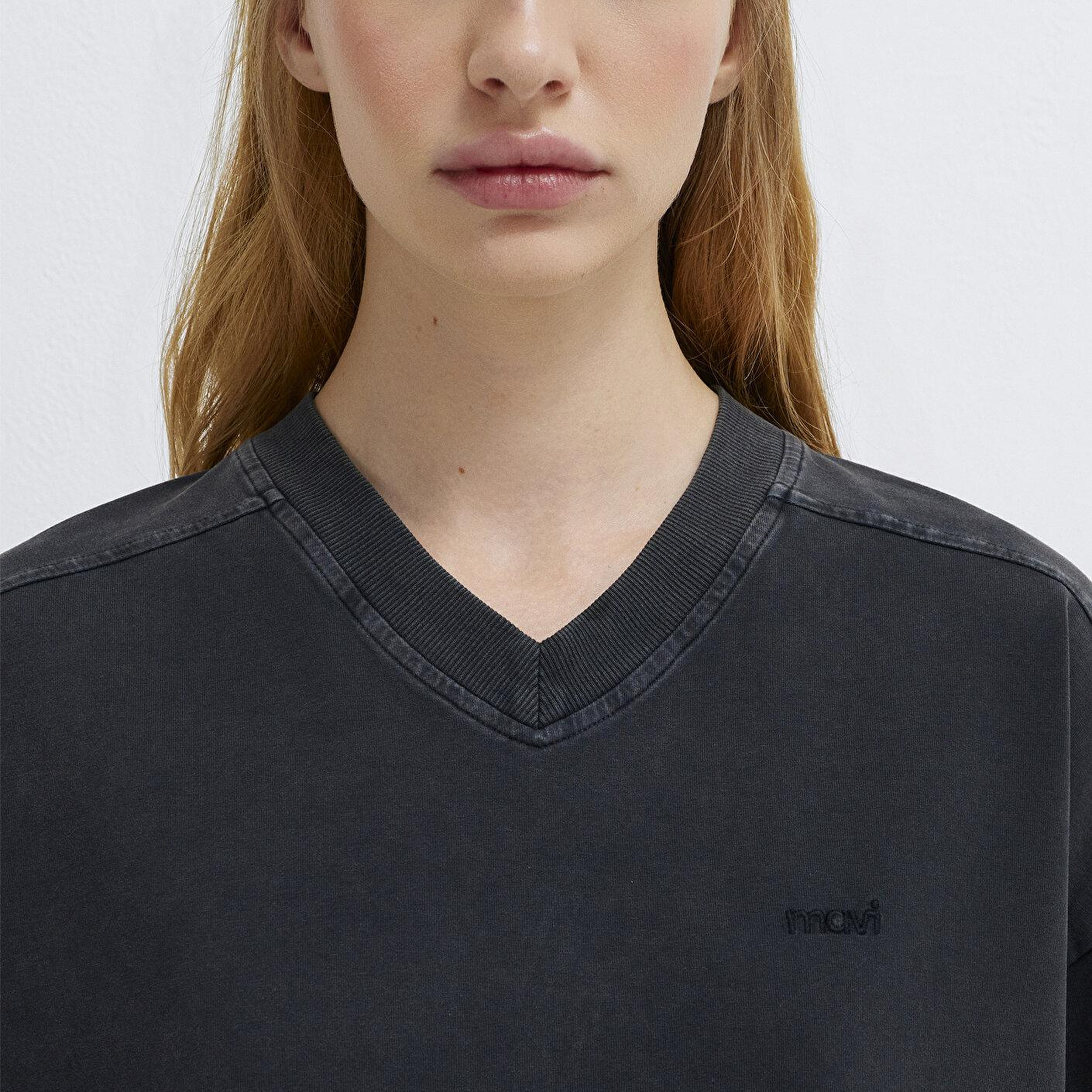 Mavi Mavi Logo Baskılı Antrasit Tişört Loose Fit / Bol Rahat Kesim 1613880-70087