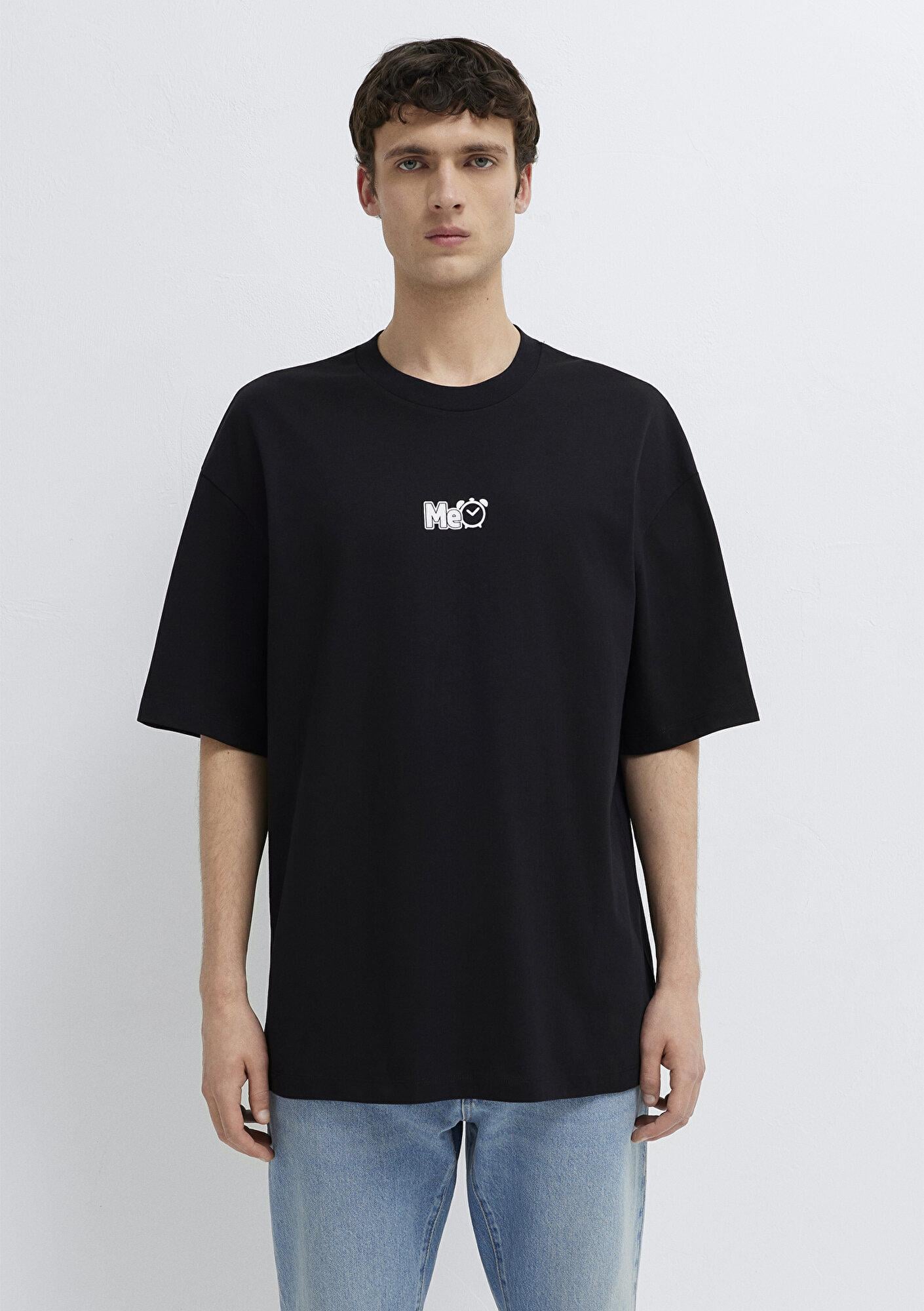 Mavi Me Baskılı Siyah Tişört Oversize / Geniş Kesim 0613377-900