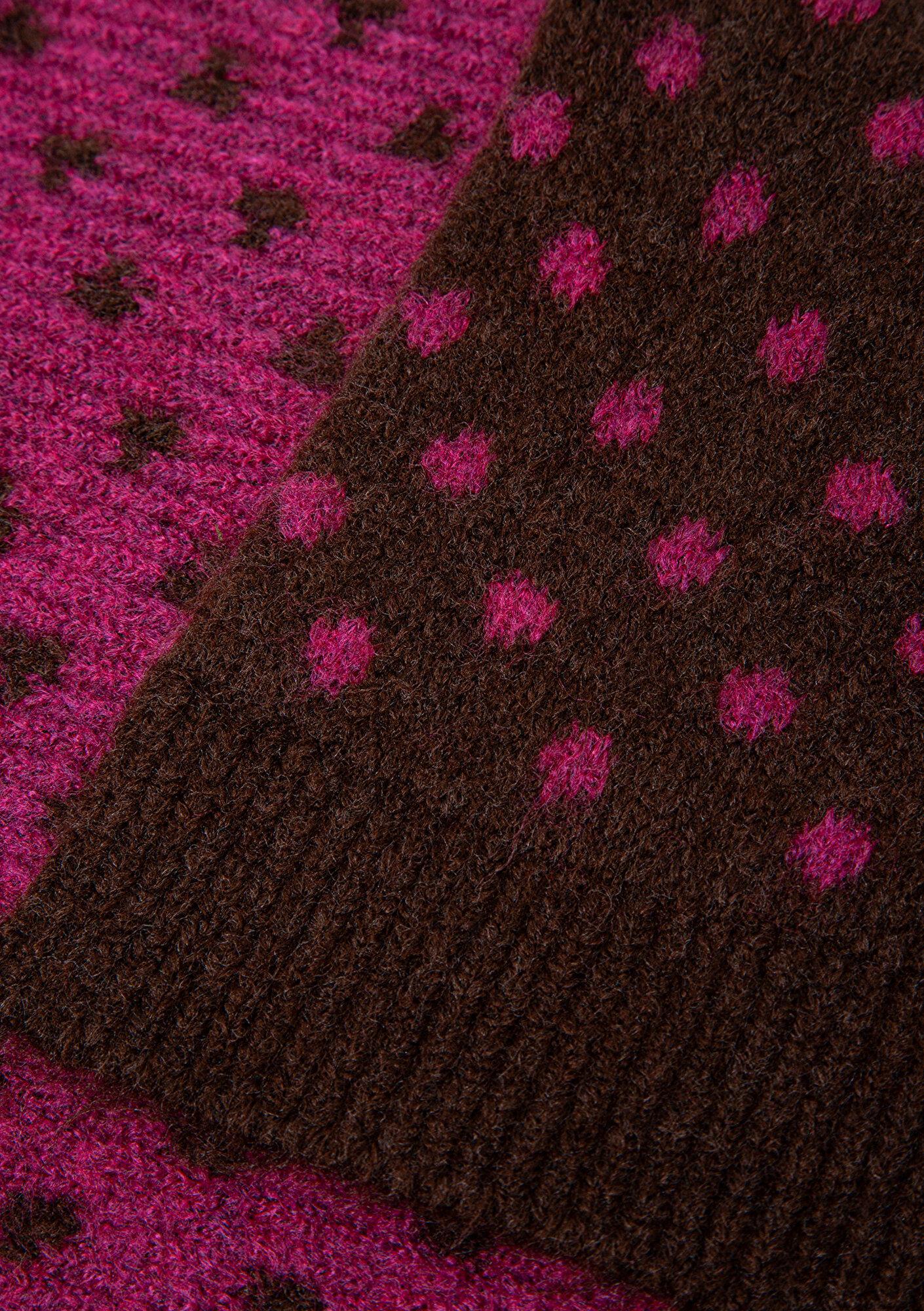 Mavi Puantiye Detaylı Kahverengi Atkı 1913952-70246