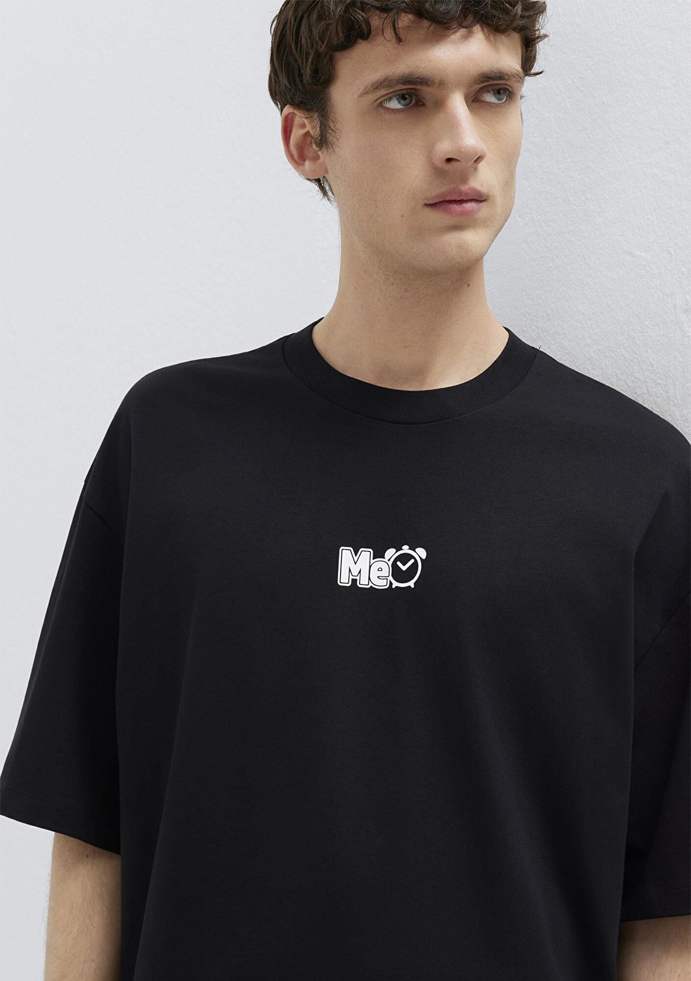 Mavi Me Baskılı Siyah Tişört Oversize / Geniş Kesim 0613377-900