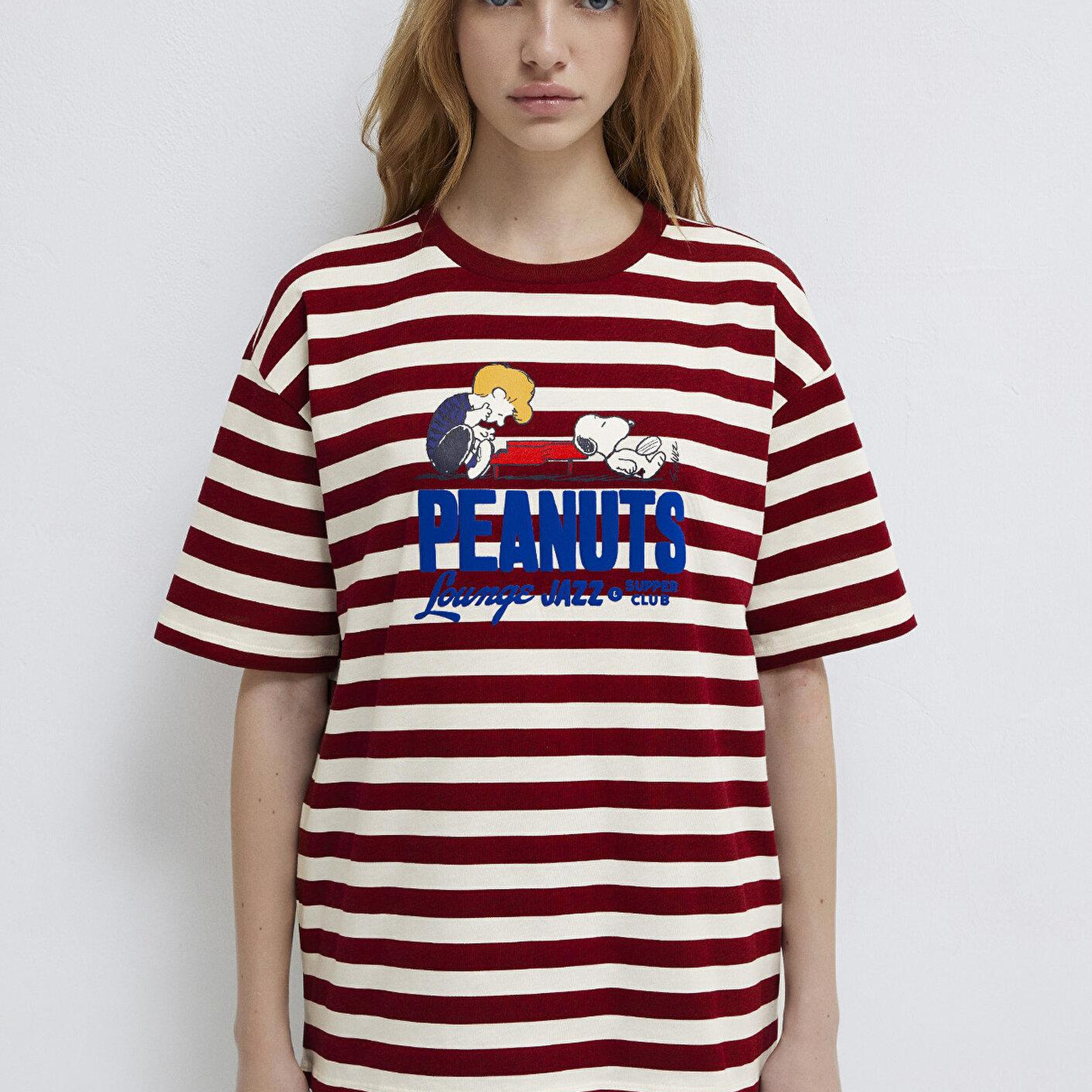Mavi Snoopy Baskılı Bordo Tişört Loose Fit / Bol Rahat Kesim 1614057-91577