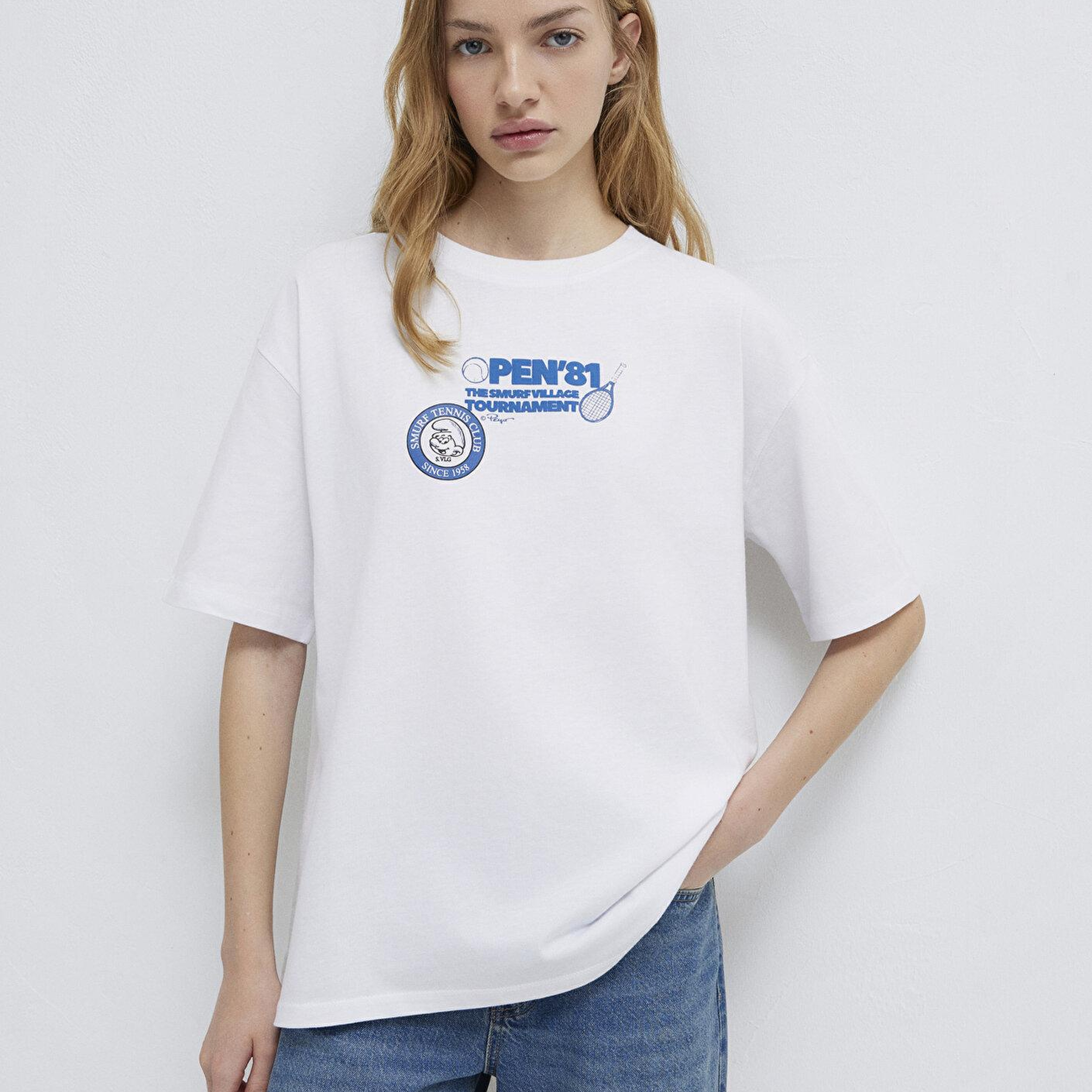 Mavi Şirinler Baskılı Beyaz Tişört Loose Fit / Bol Rahat Kesim 1614042-620