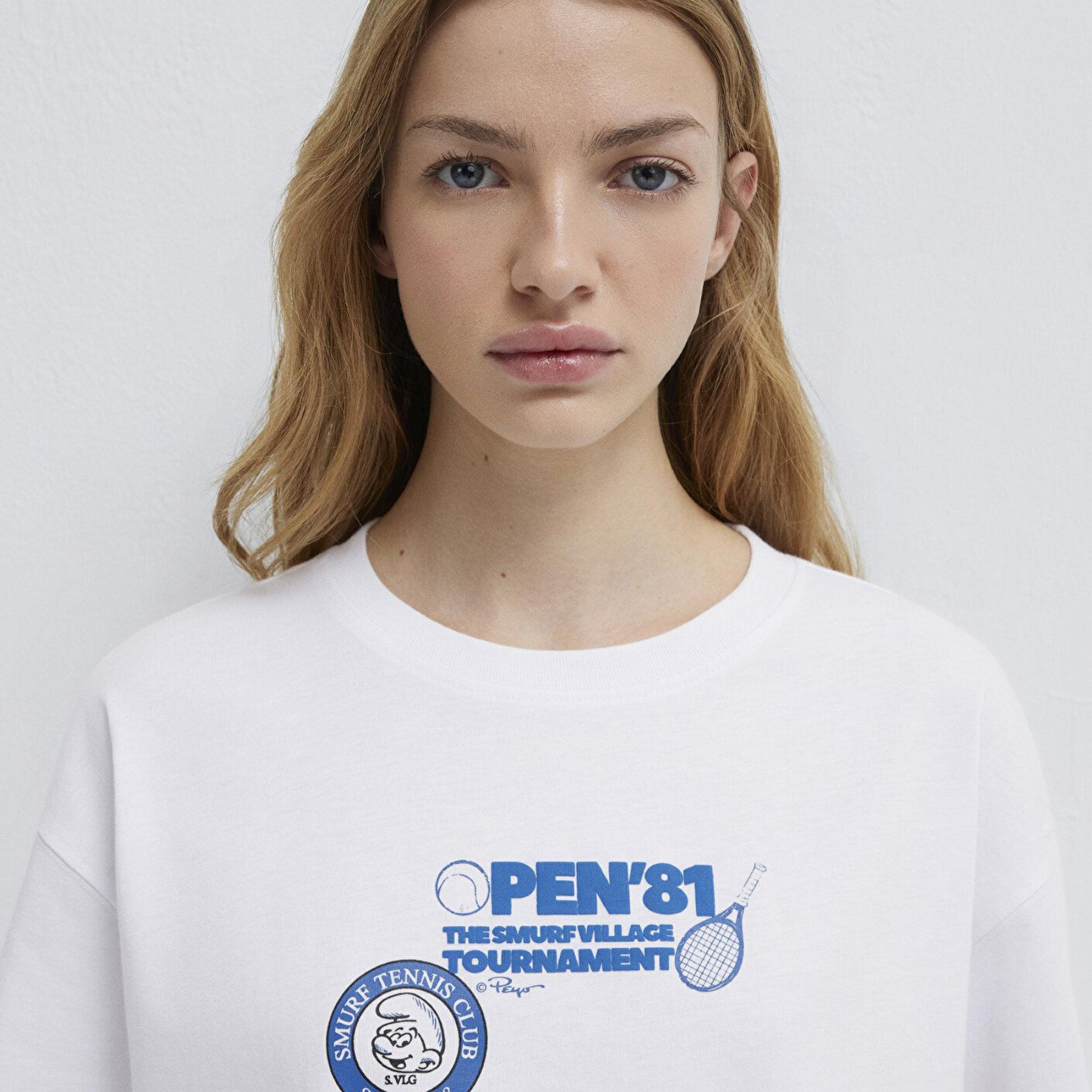 Mavi Şirinler Baskılı Beyaz Tişört Loose Fit / Bol Rahat Kesim 1614042-620