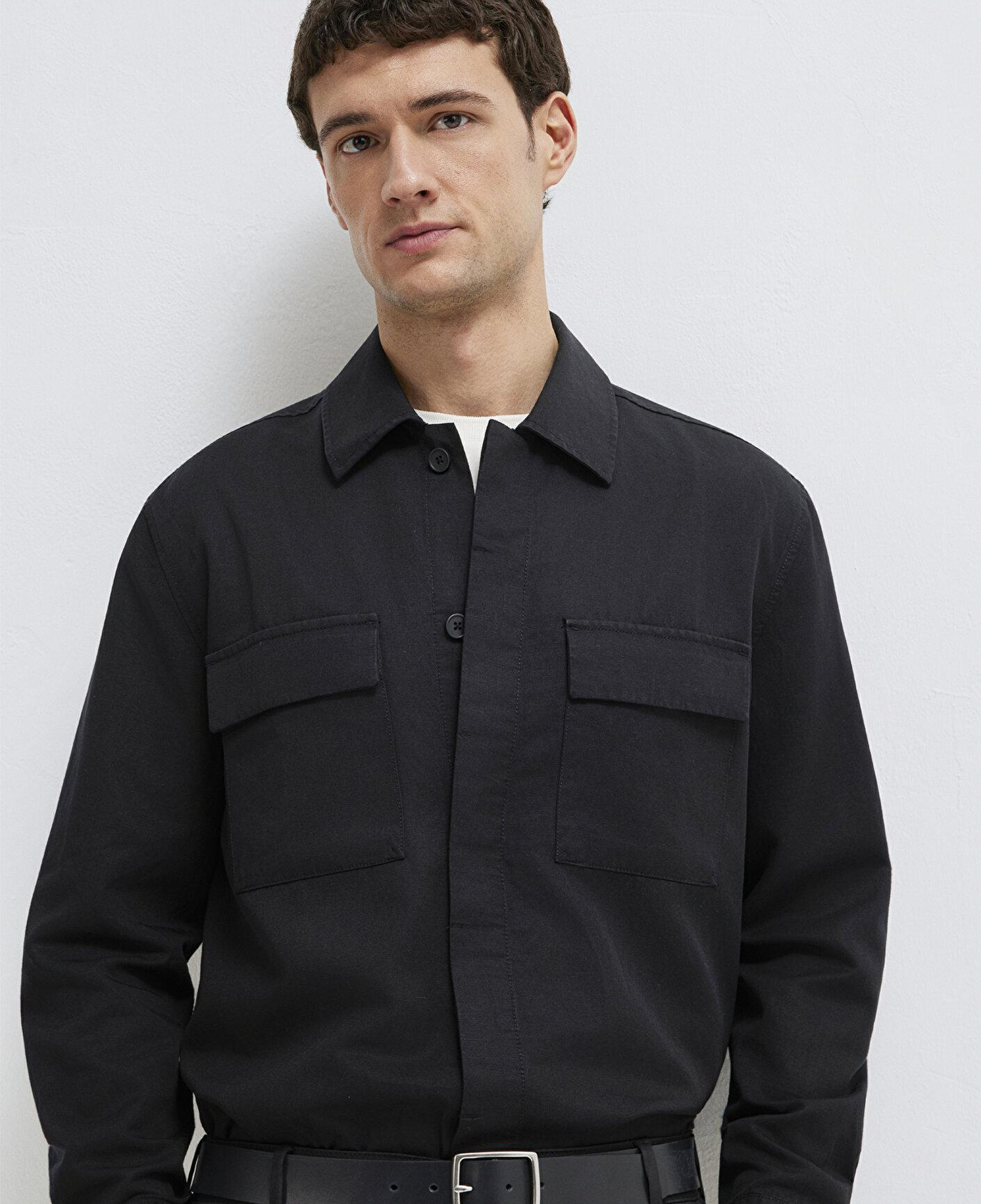 Mavi Mavi Black Keten Karışımlı Siyah Gömlek Regular Fit / Normal Kesim 0211980-900