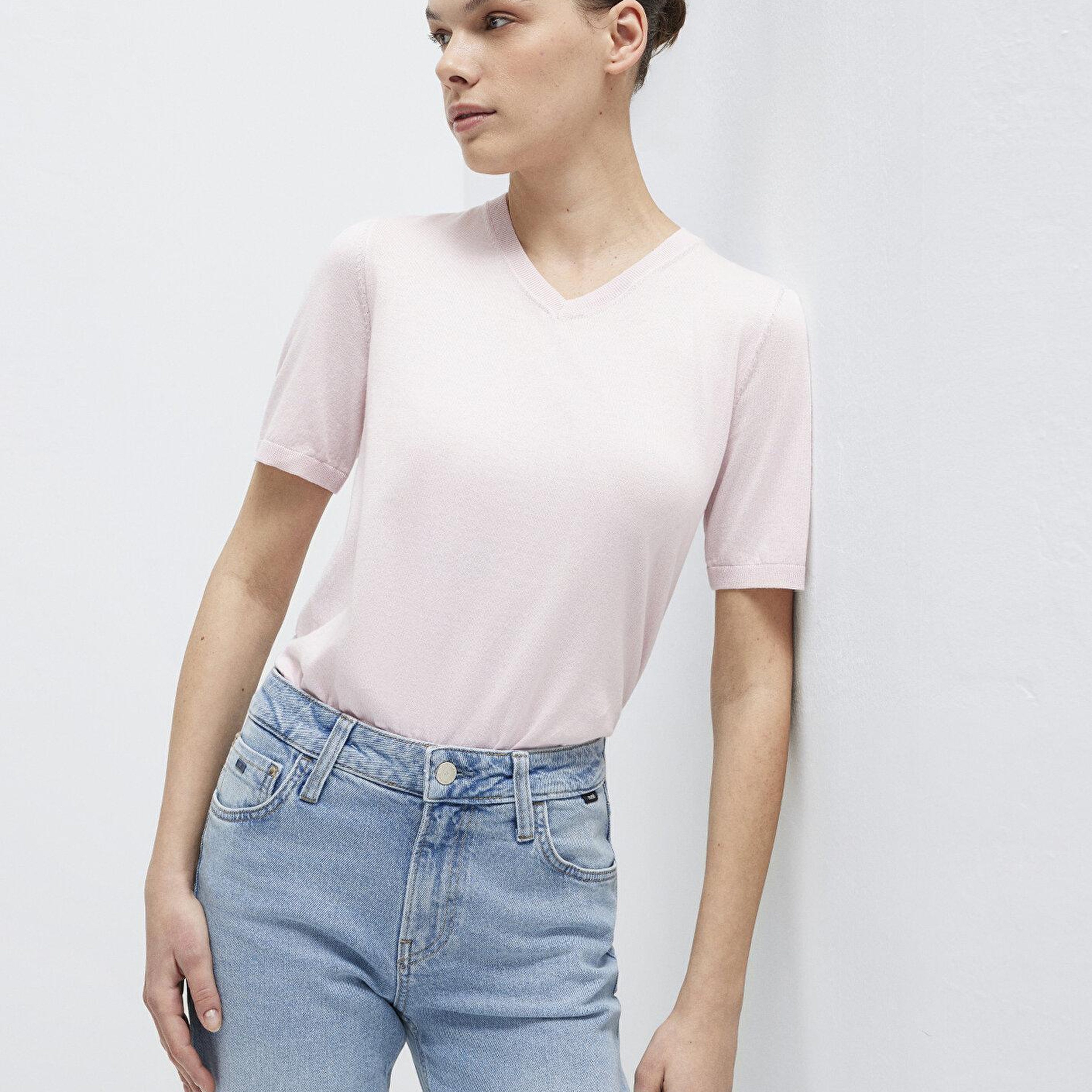 Mavi V Yaka Pembe Triko Regular Fit / Normal Kesim 1710868-70969