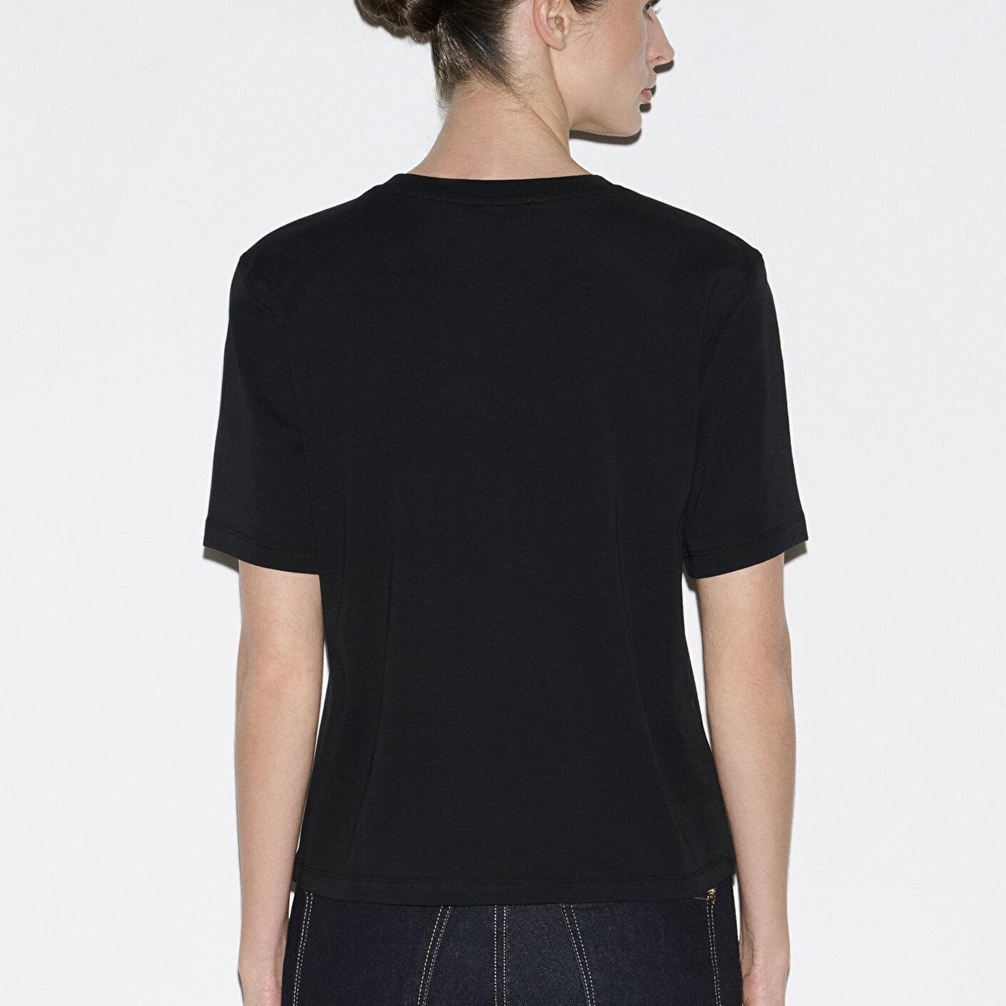 Mavi Siyah Basic Tişört Semi Slim Fit / Yarı Dar Kesim 1613588-900