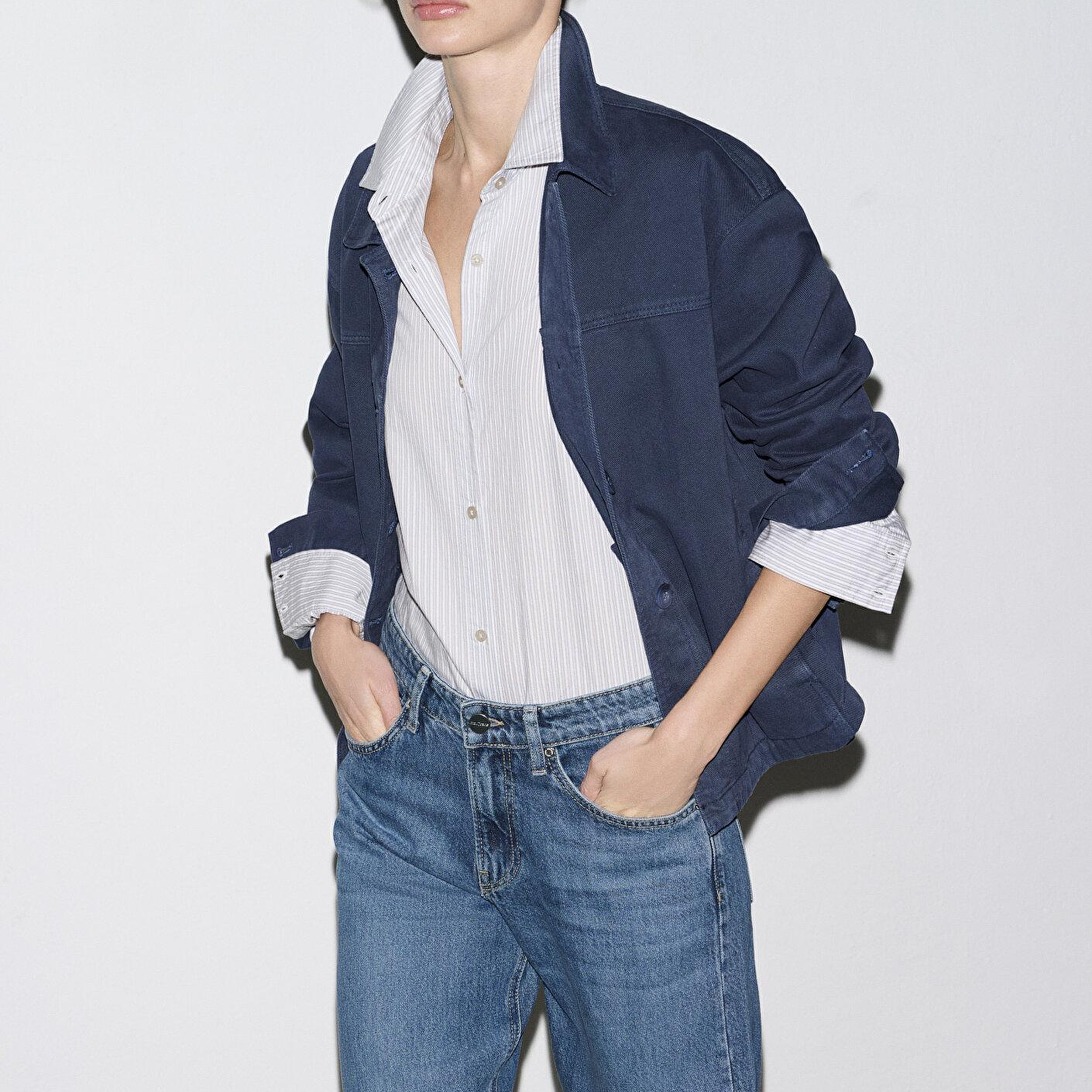 Mavi Cep Detaylı Lacivert Gömlek Oversize / Geniş Kesim 1211424-70487