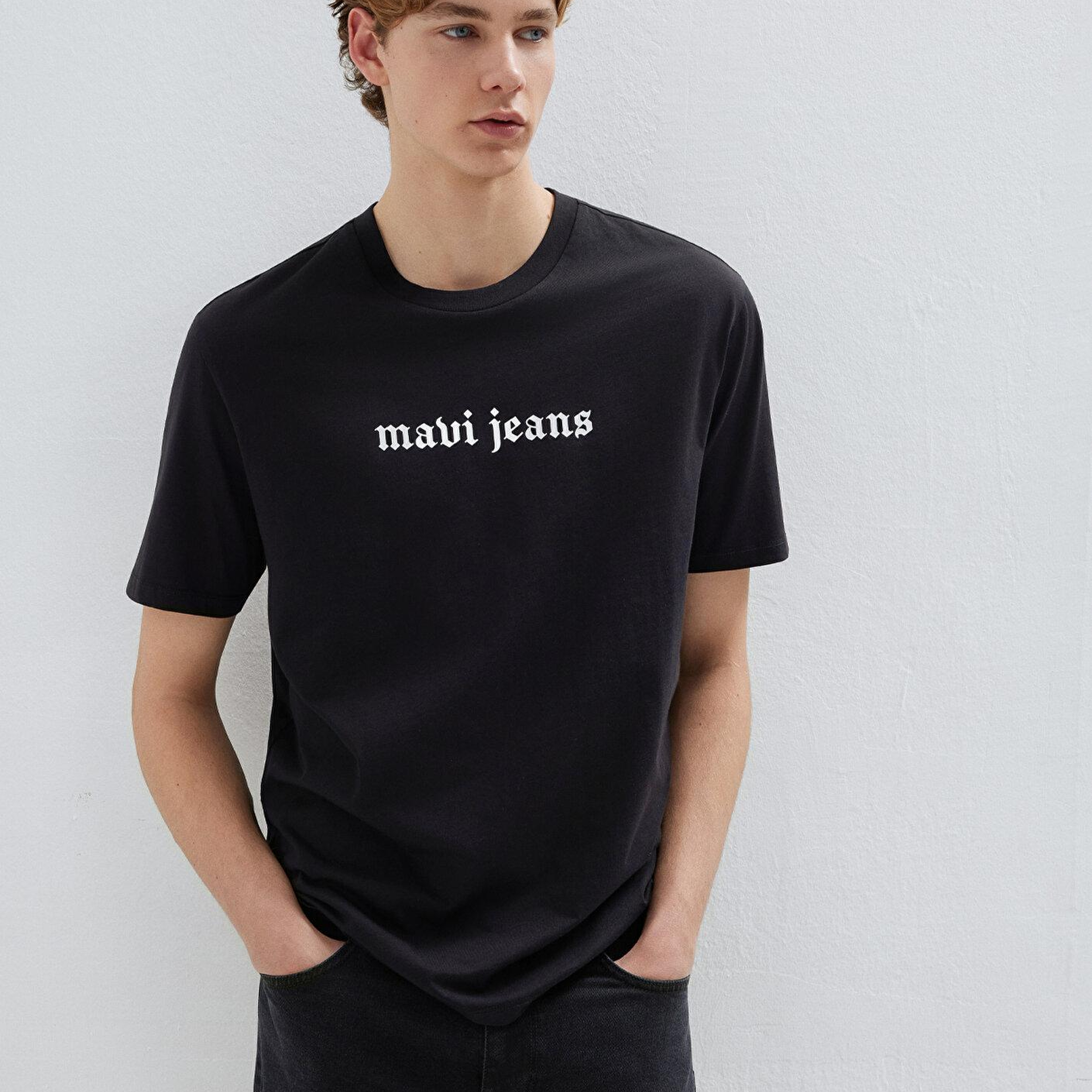 Mavi Mavi Jeans Baskılı Siyah Tişört Loose Fit / Bol Rahat Kesim 0613201-900