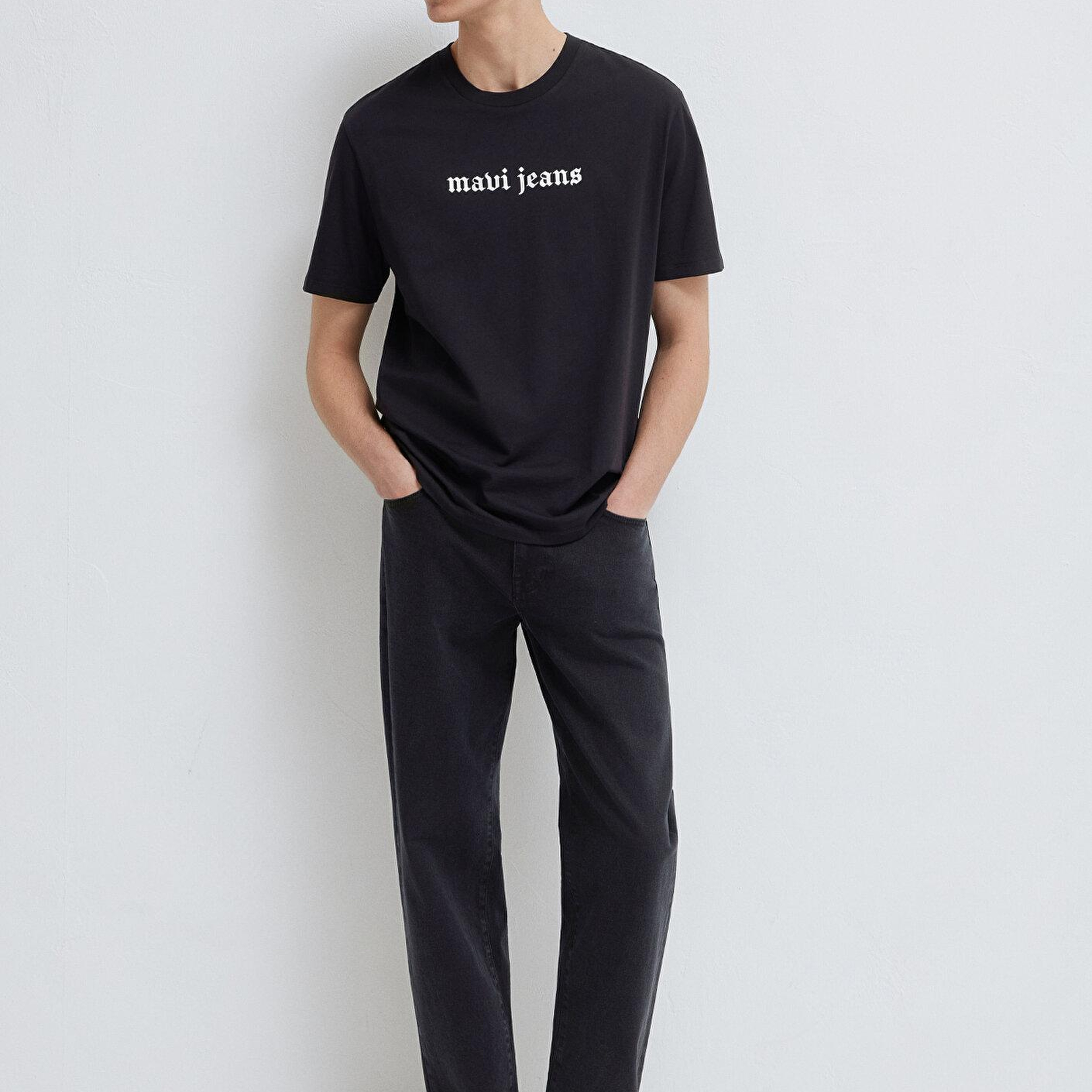 Mavi Mavi Jeans Baskılı Siyah Tişört Loose Fit / Bol Rahat Kesim 0613201-900