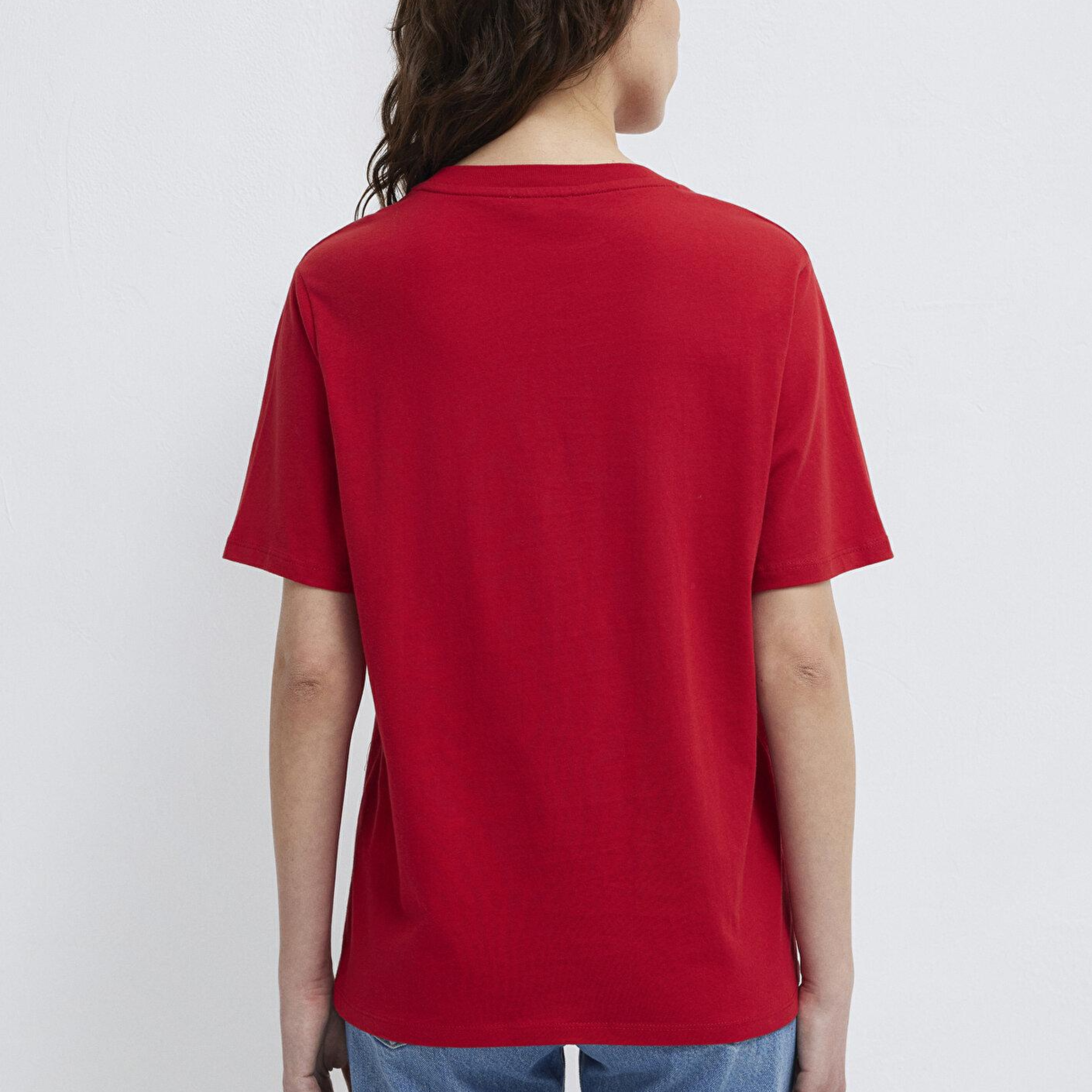 Mavi Bisiklet Yaka Kırmızı Basic Tişört Regular Fit / Normal Kesim 1600955-86417