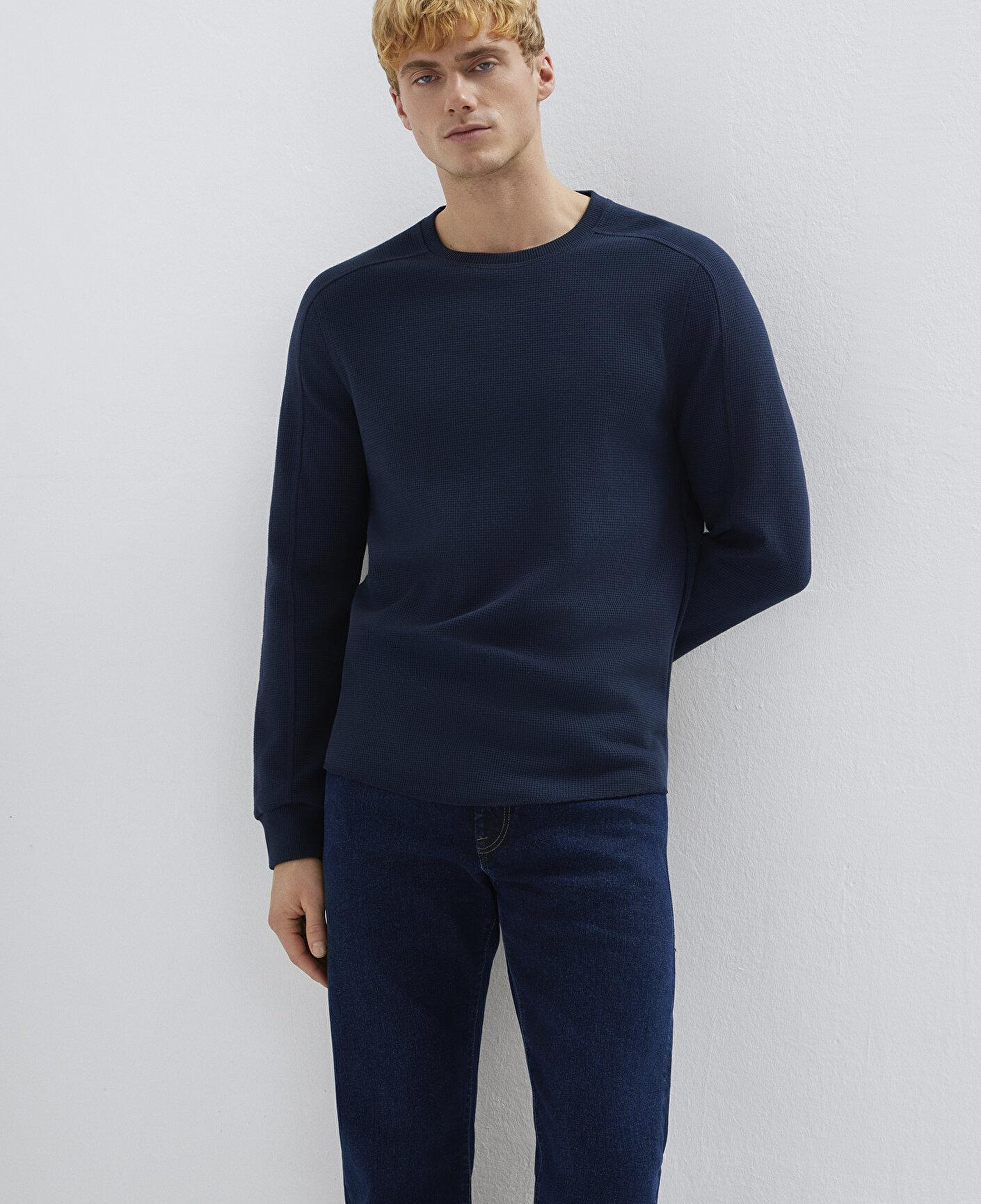 Mavi Uzun Kollu Dokulu Lacivert Basic Tişört Slim Fit / Dar Kesim 0610106-70490