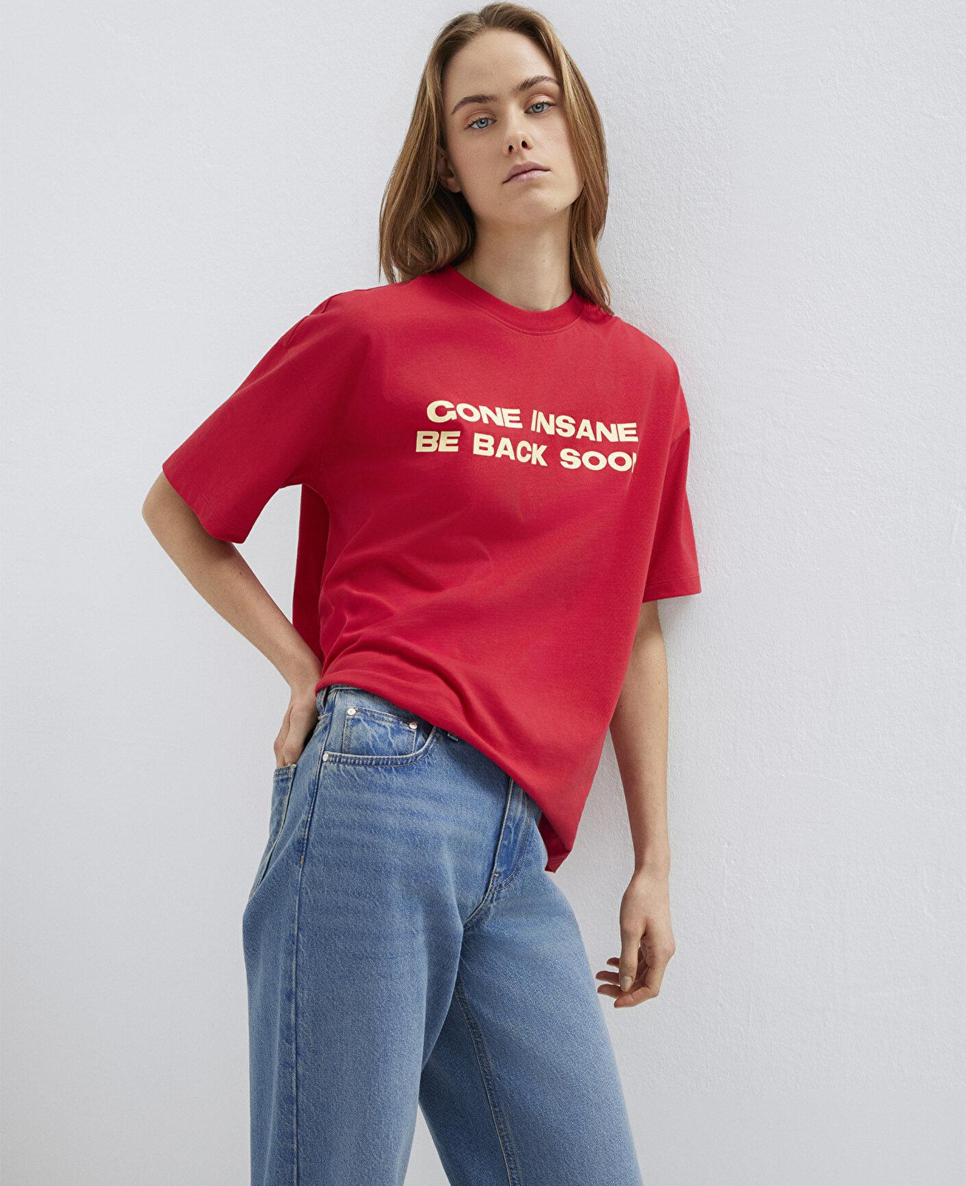 Mavi Slogan Baskılı Kırmızı Tişört Loose Fit / Bol Rahat Kesim 1614000-80791
