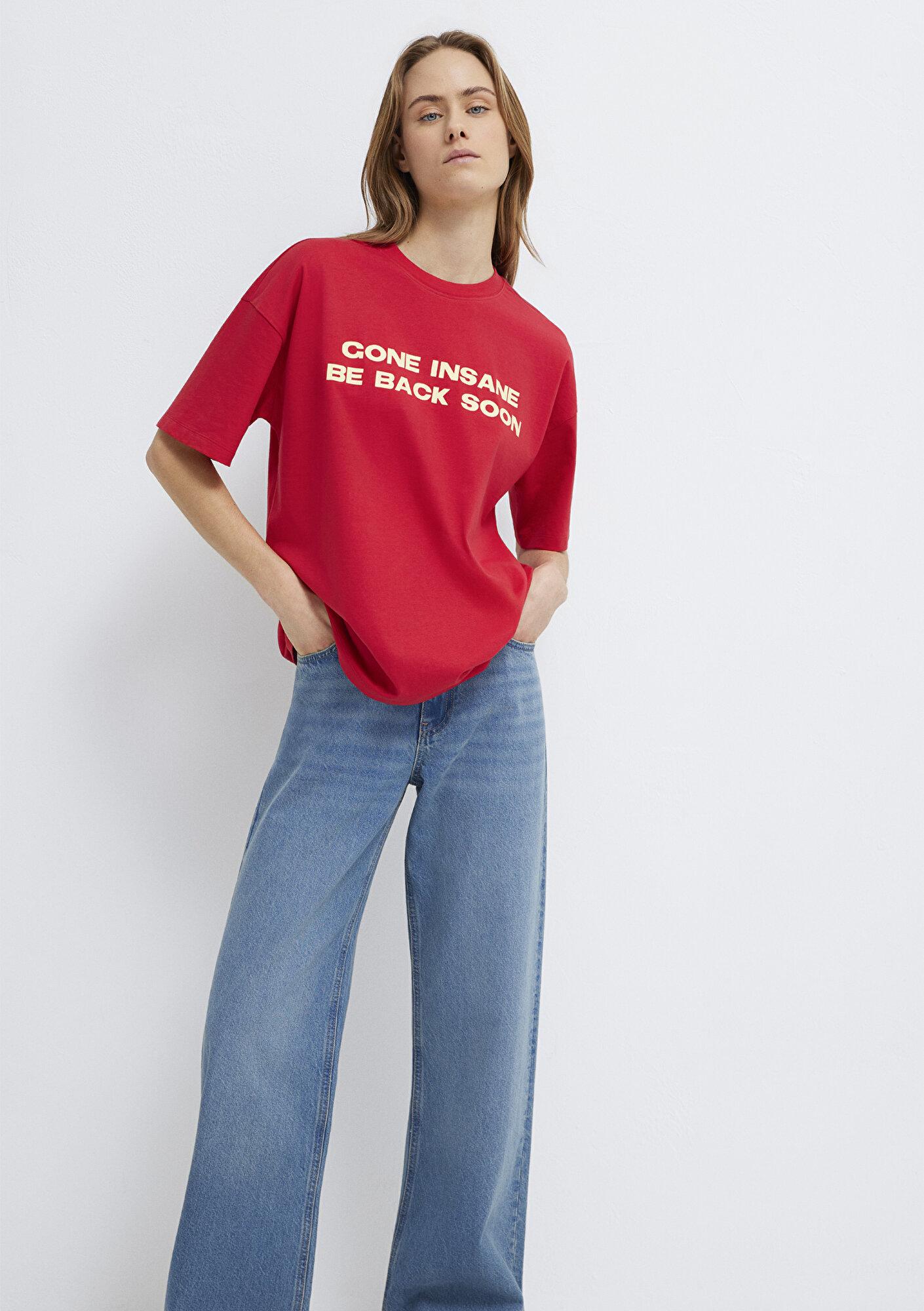 Mavi Slogan Baskılı Kırmızı Tişört Loose Fit / Bol Rahat Kesim 1614000-80791