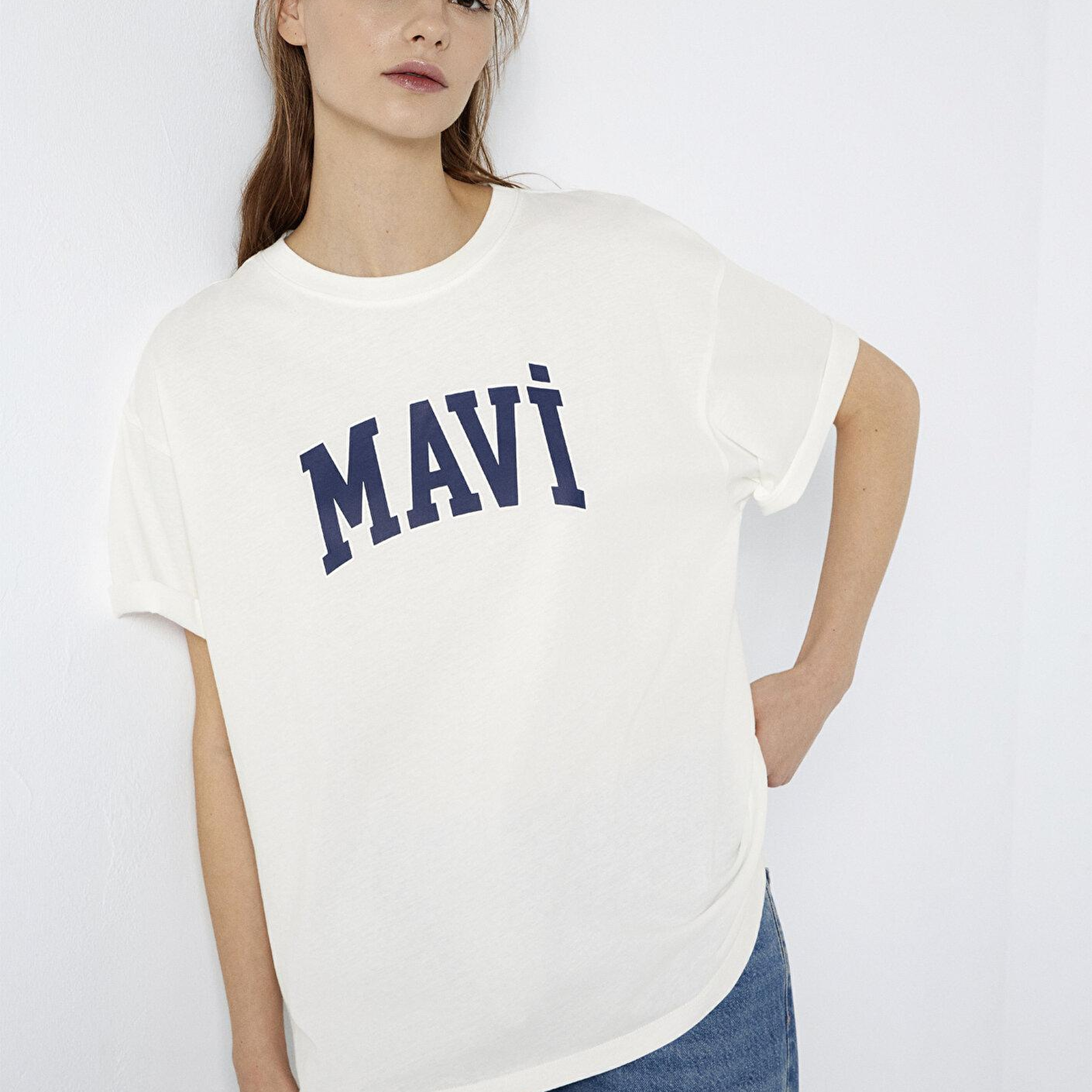 Mavi Mavi Logo Baskılı Ekru Tişört. Oversize / Geniş Kesim 1600843-81964