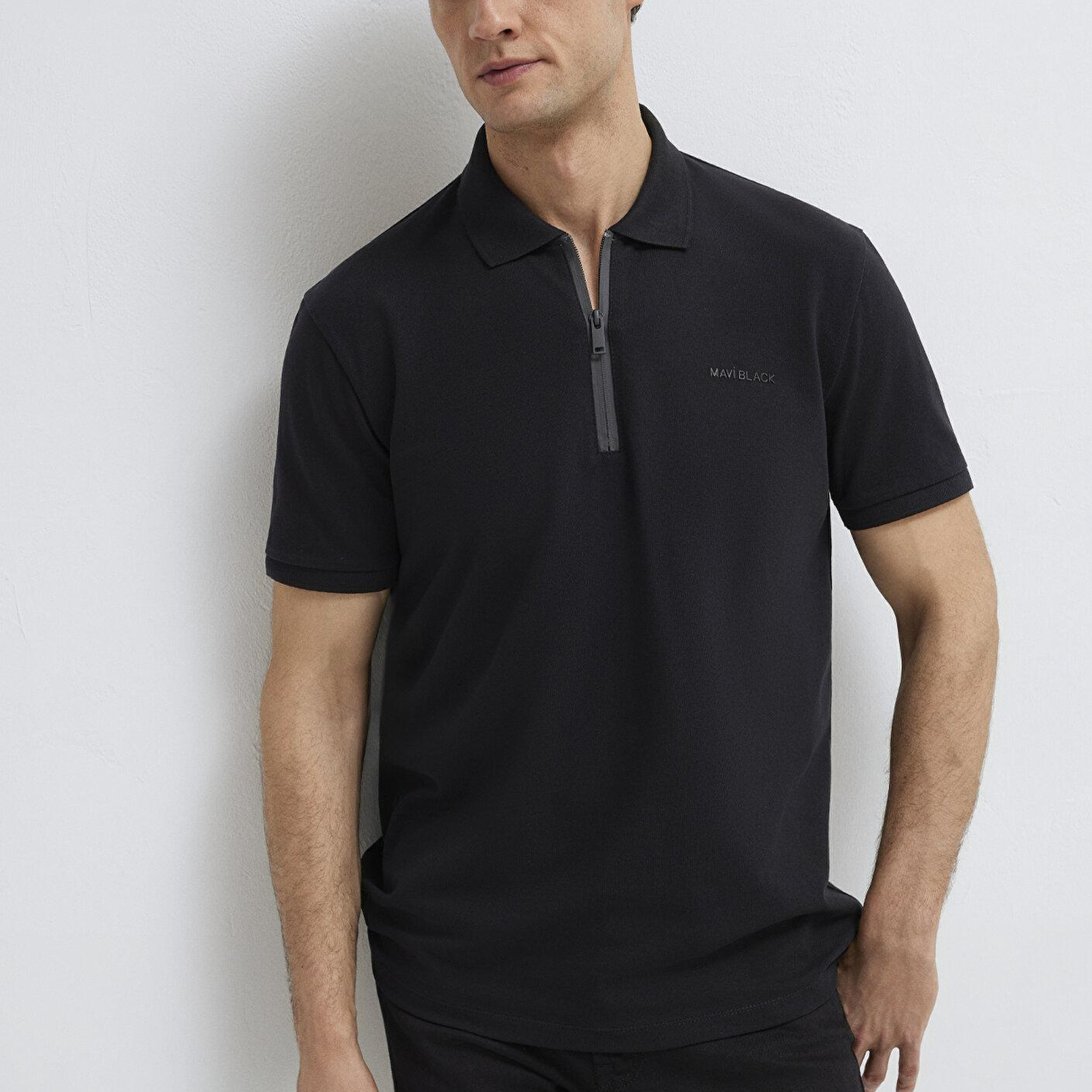 Mavi Mavi Black Fermuarlı Siyah Polo Tişört Regular Fit / Normal Kesim 0613137-900