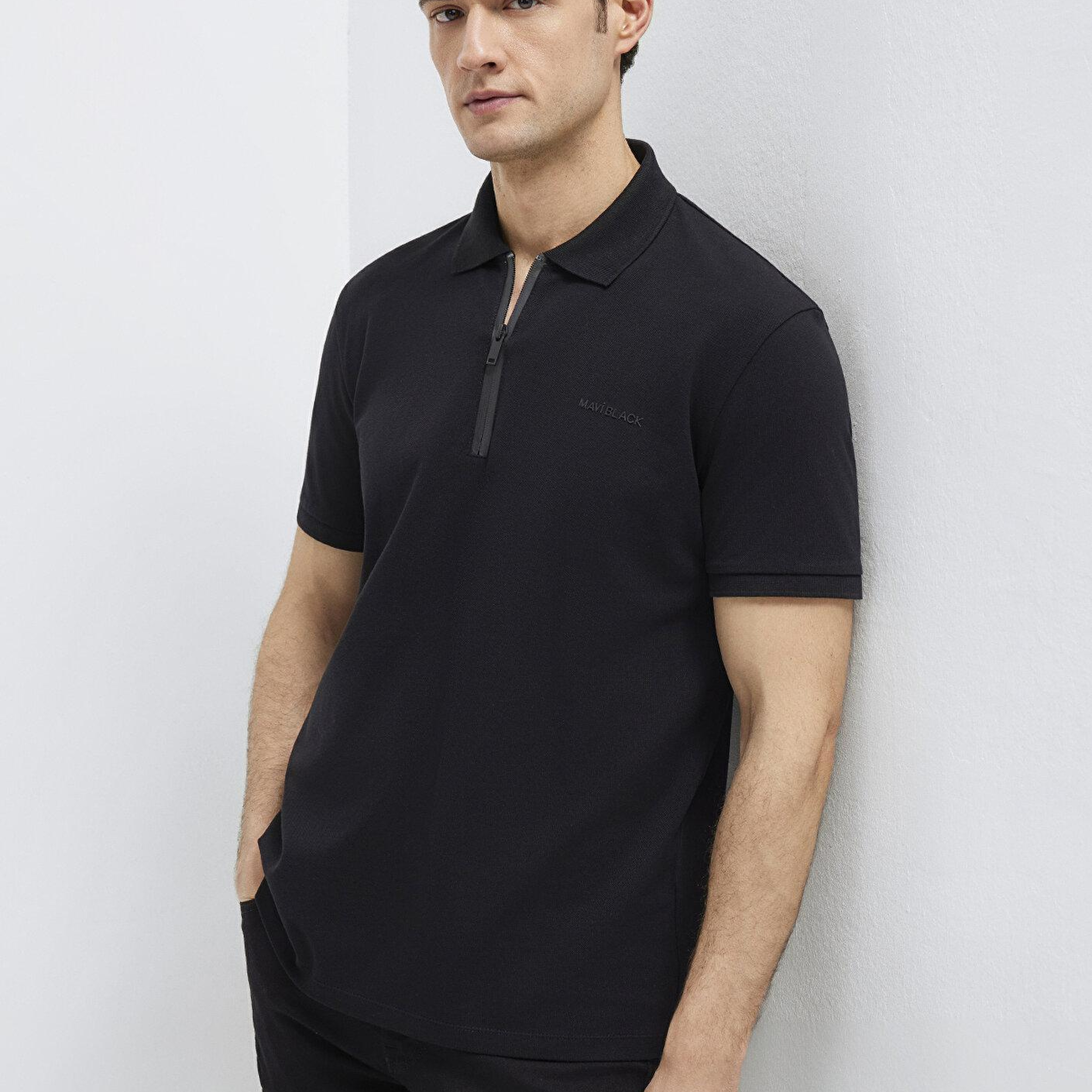 Mavi Mavi Black Fermuarlı Siyah Polo Tişört Regular Fit / Normal Kesim 0613137-900