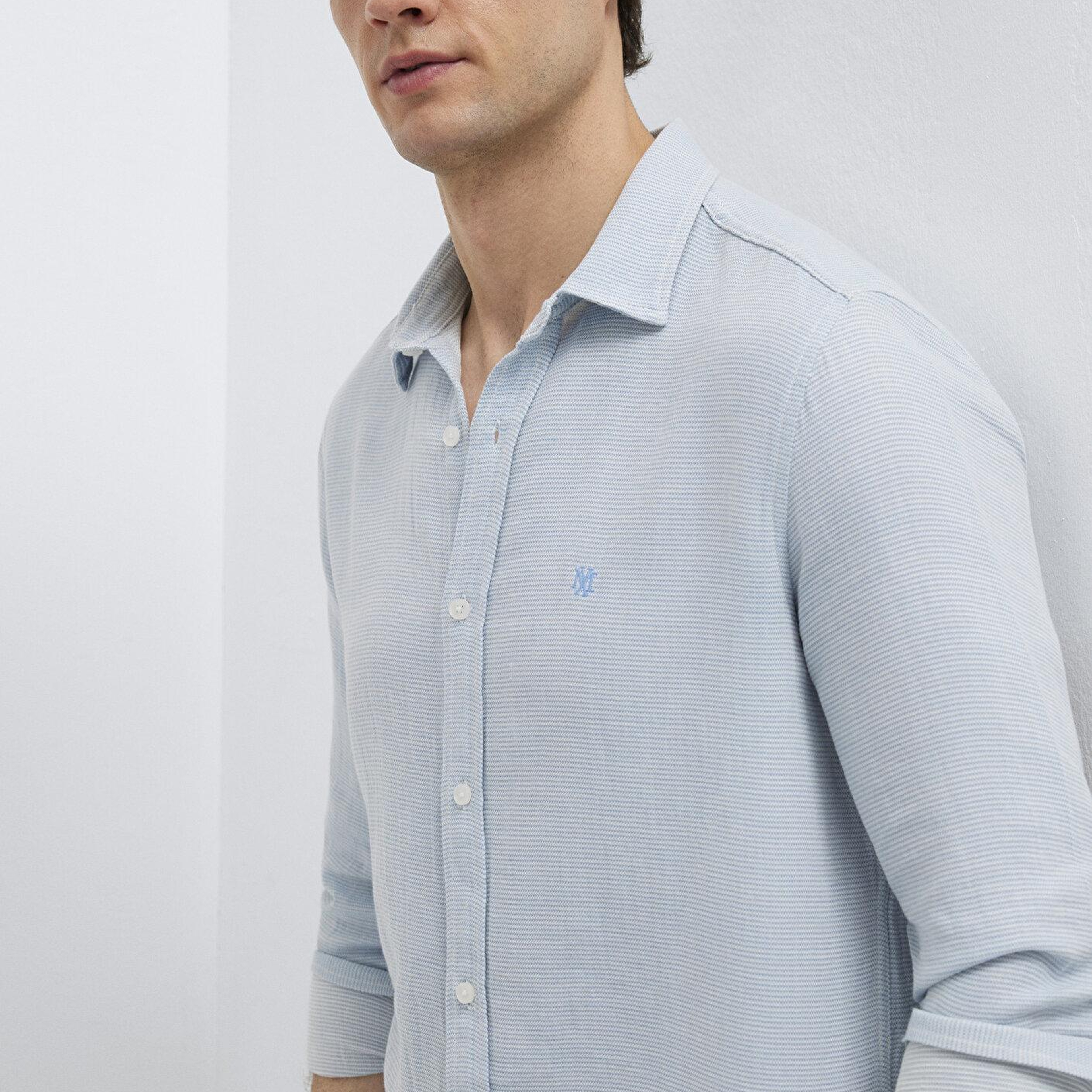 Mavi Mühür Logo Nakışlı Mavi Gömlek Slim Fit / Dar Kesim 0211899-86659